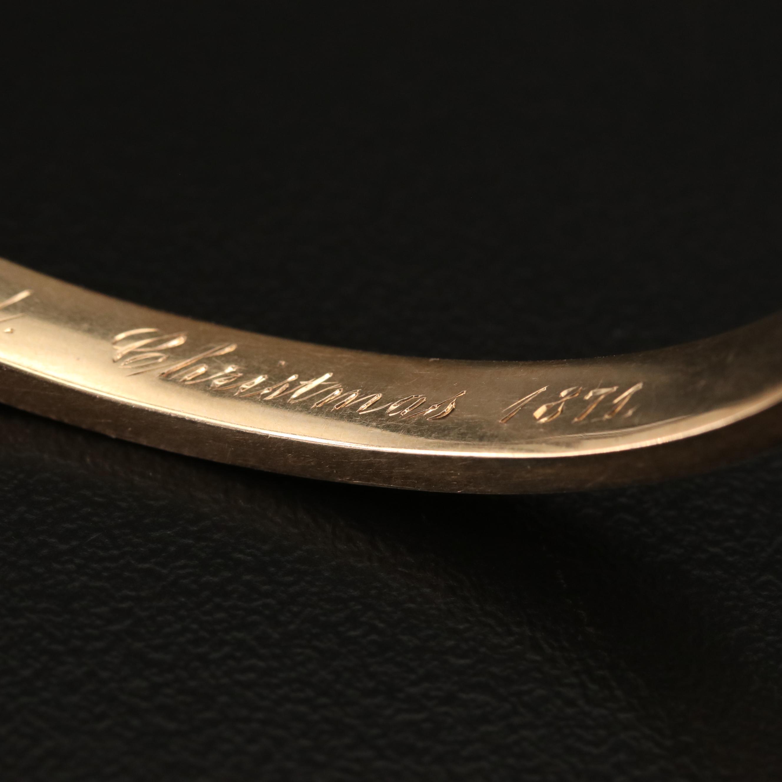 Victorian Taille d'Epargné Hinged Bangle Bracelet