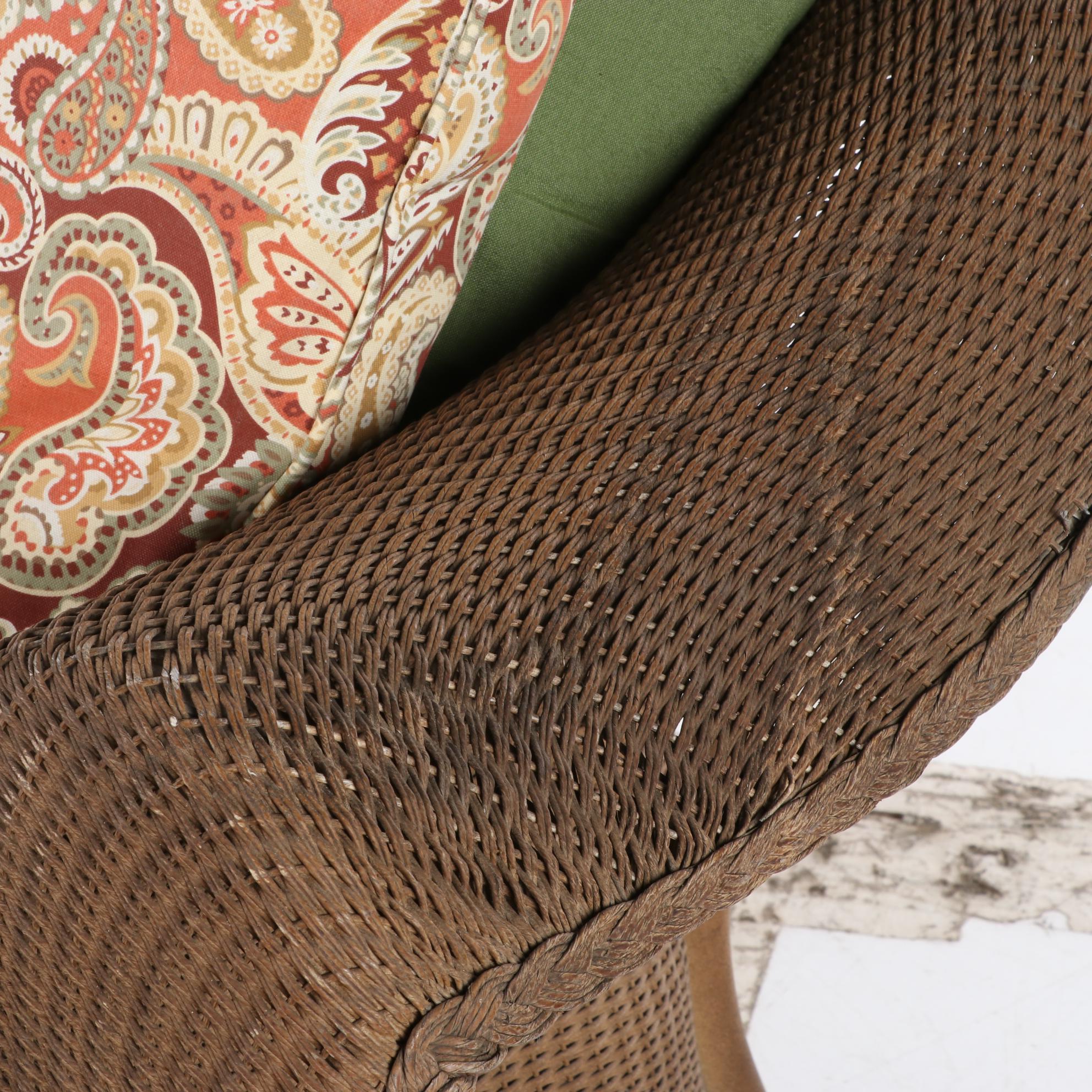 Lloyd Loom by LLoyd Flanders Wicker Wicker Patio Loveseat