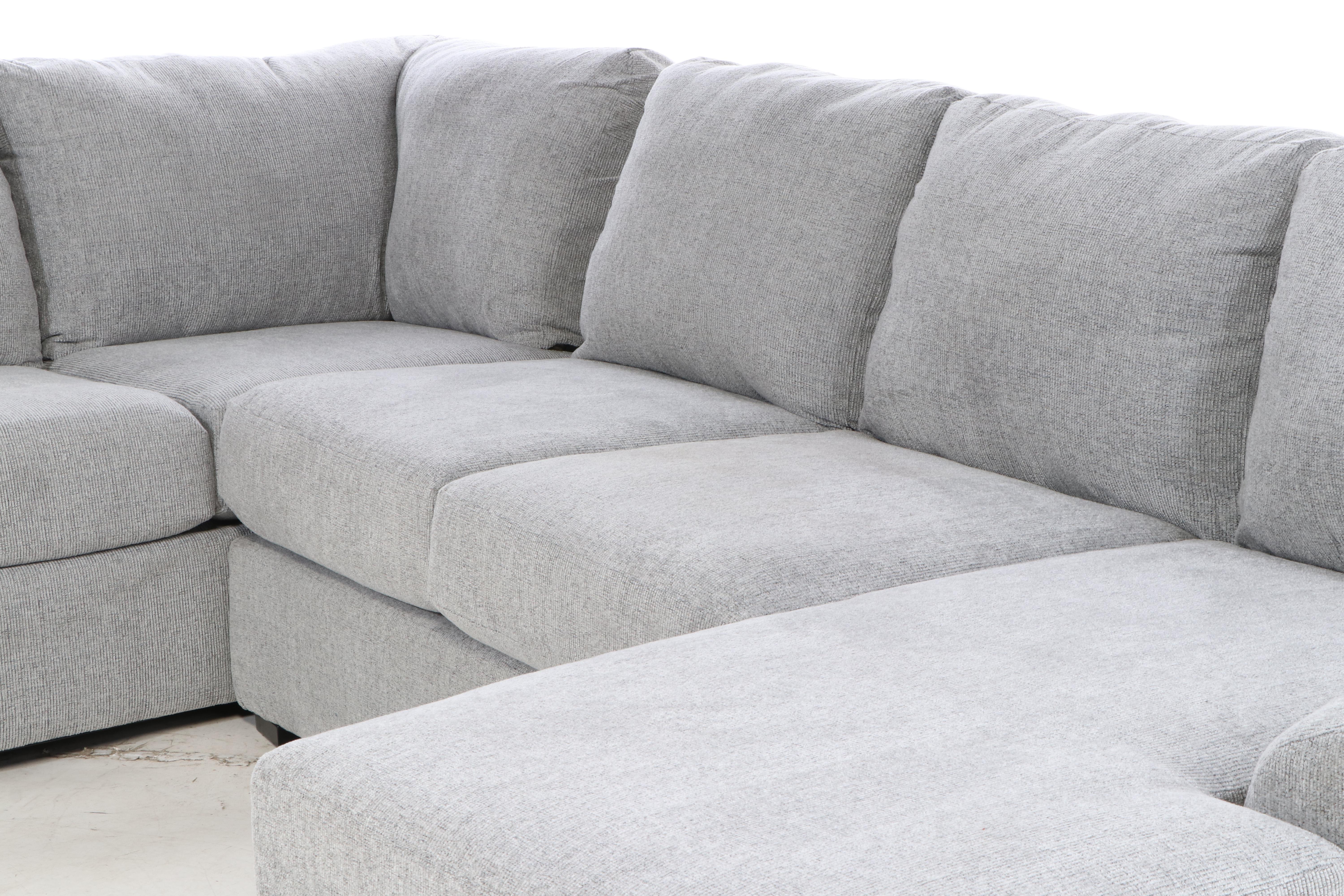 Broyhill Contemporary Upholstered Sectional Sofa with Ottoman