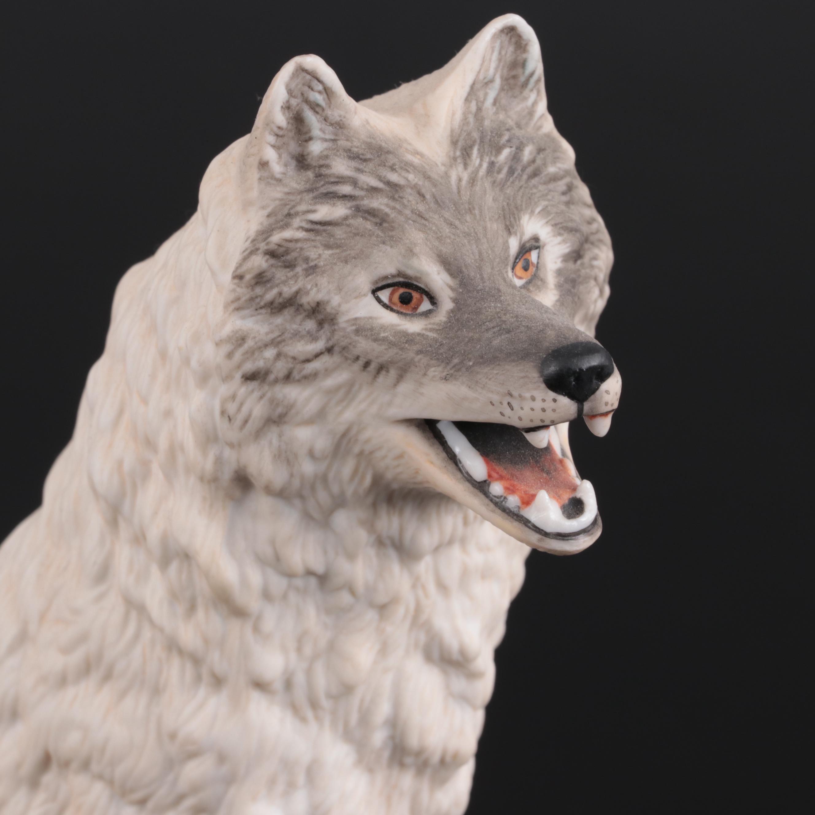 Franklin Mint "Cry of the North" Porcelain Wolf on Crystal Iceberg Figurine