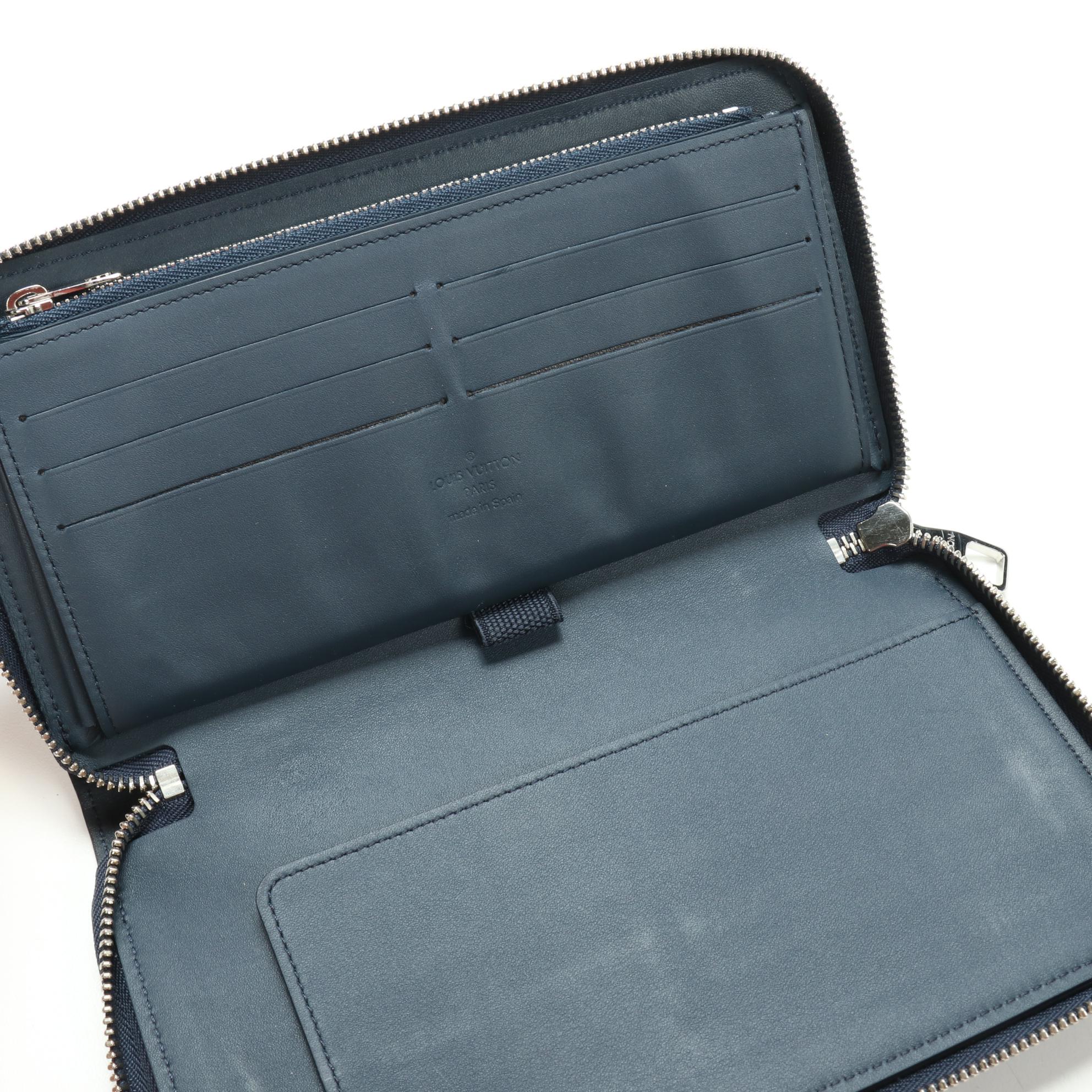 Louis Vuitton Zippy Organizer in Slate Blue Ombré Leather