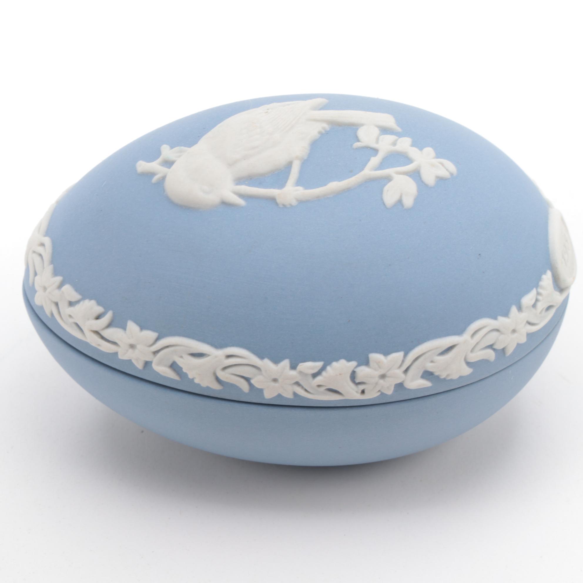 Wedgwood Jasperware Sparrow Egg Box, Late 20th Century