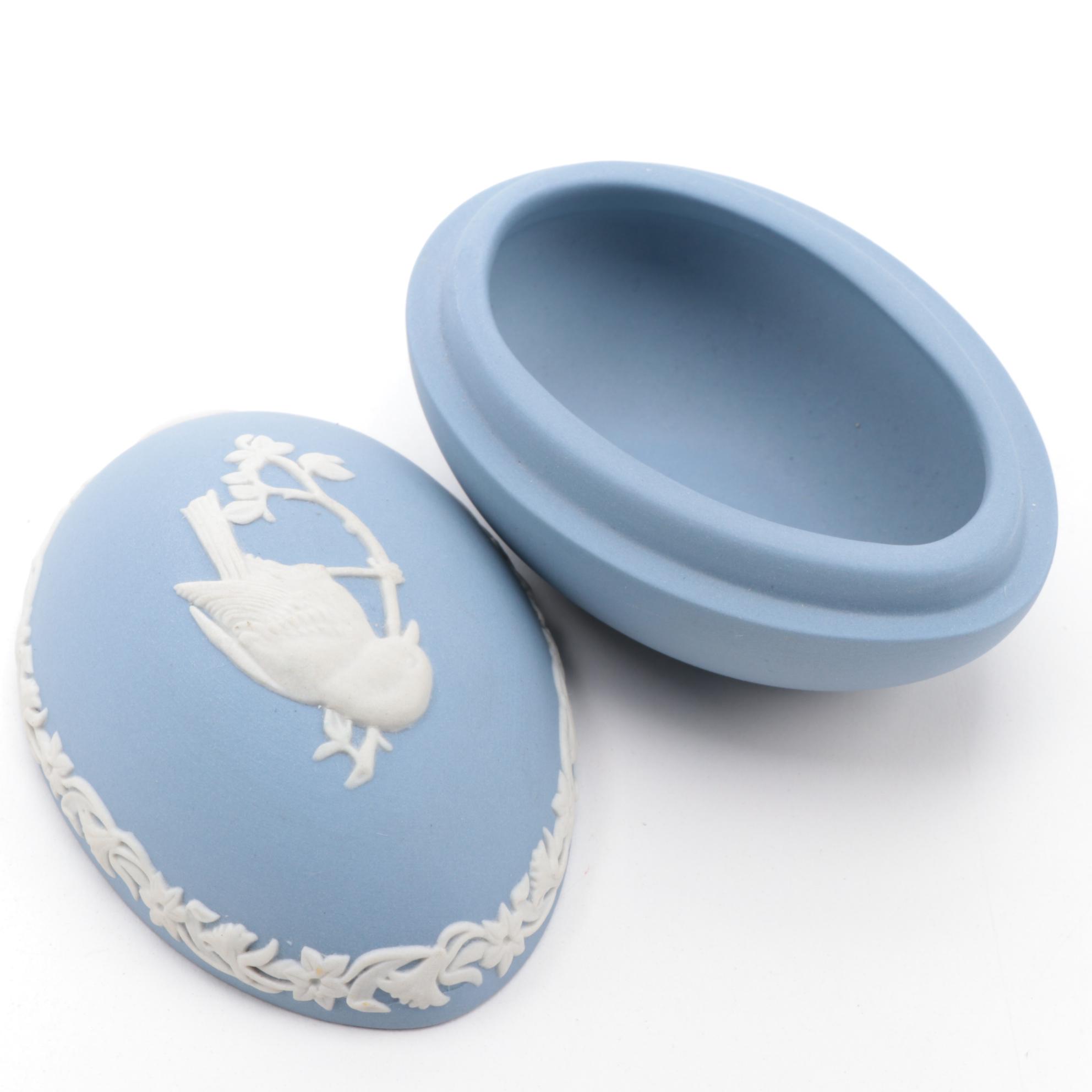 Wedgwood Jasperware Sparrow Egg Box, Late 20th Century