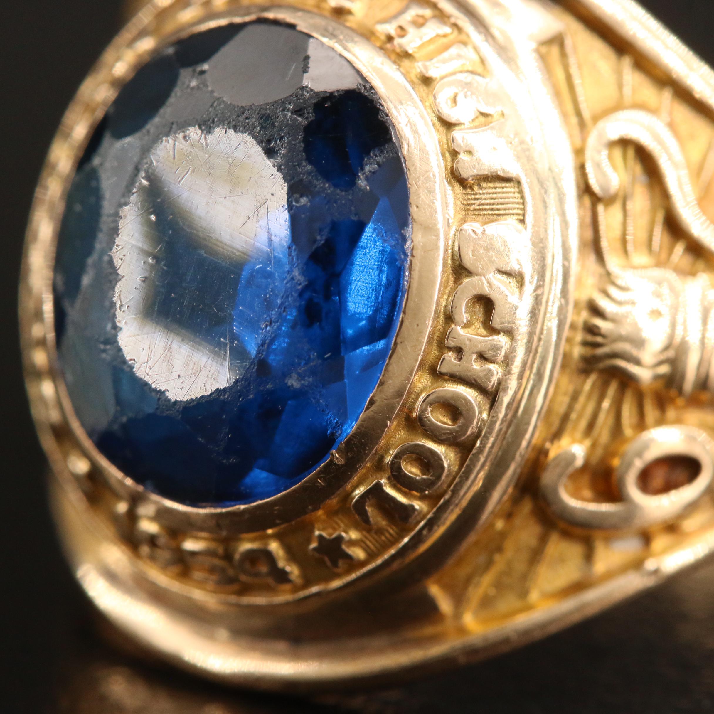 1960s Balfour 10K Spinel High School Class Ring
