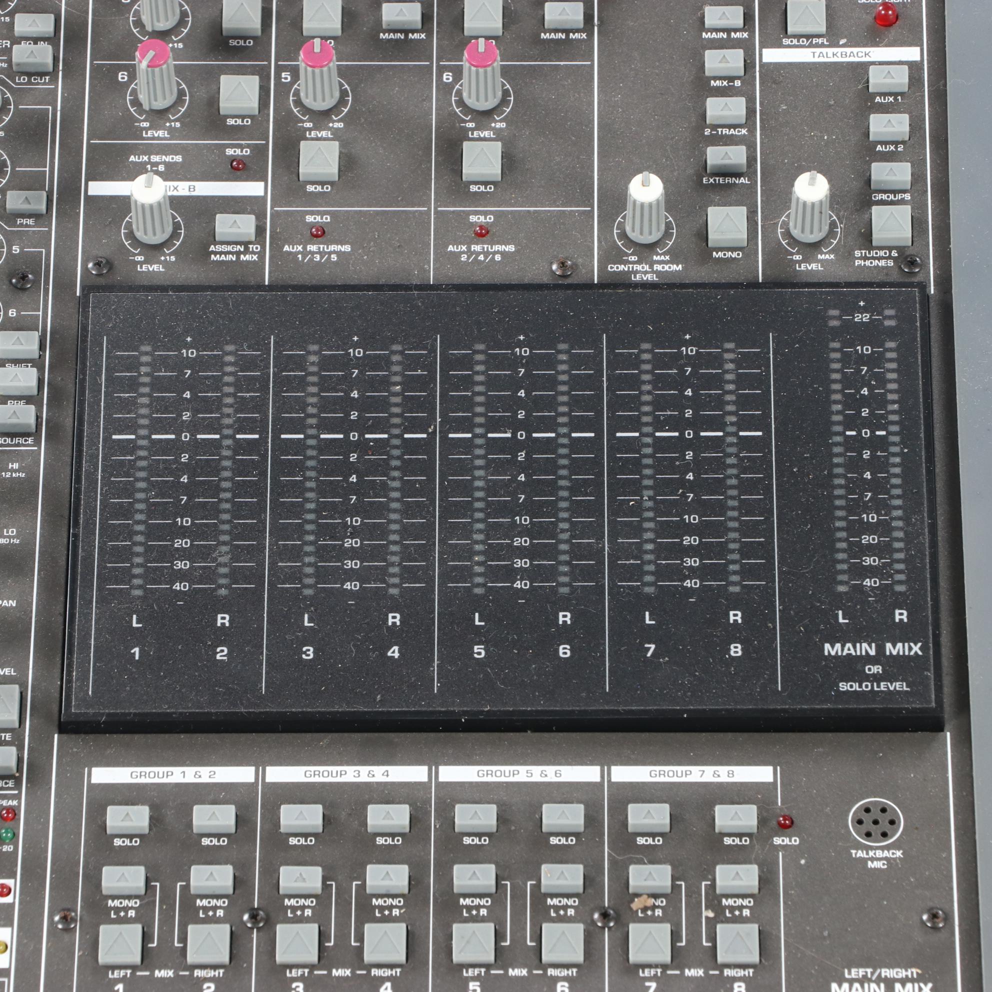 Behringer Eurodesk MX8000 Mixing Console with Road Case
