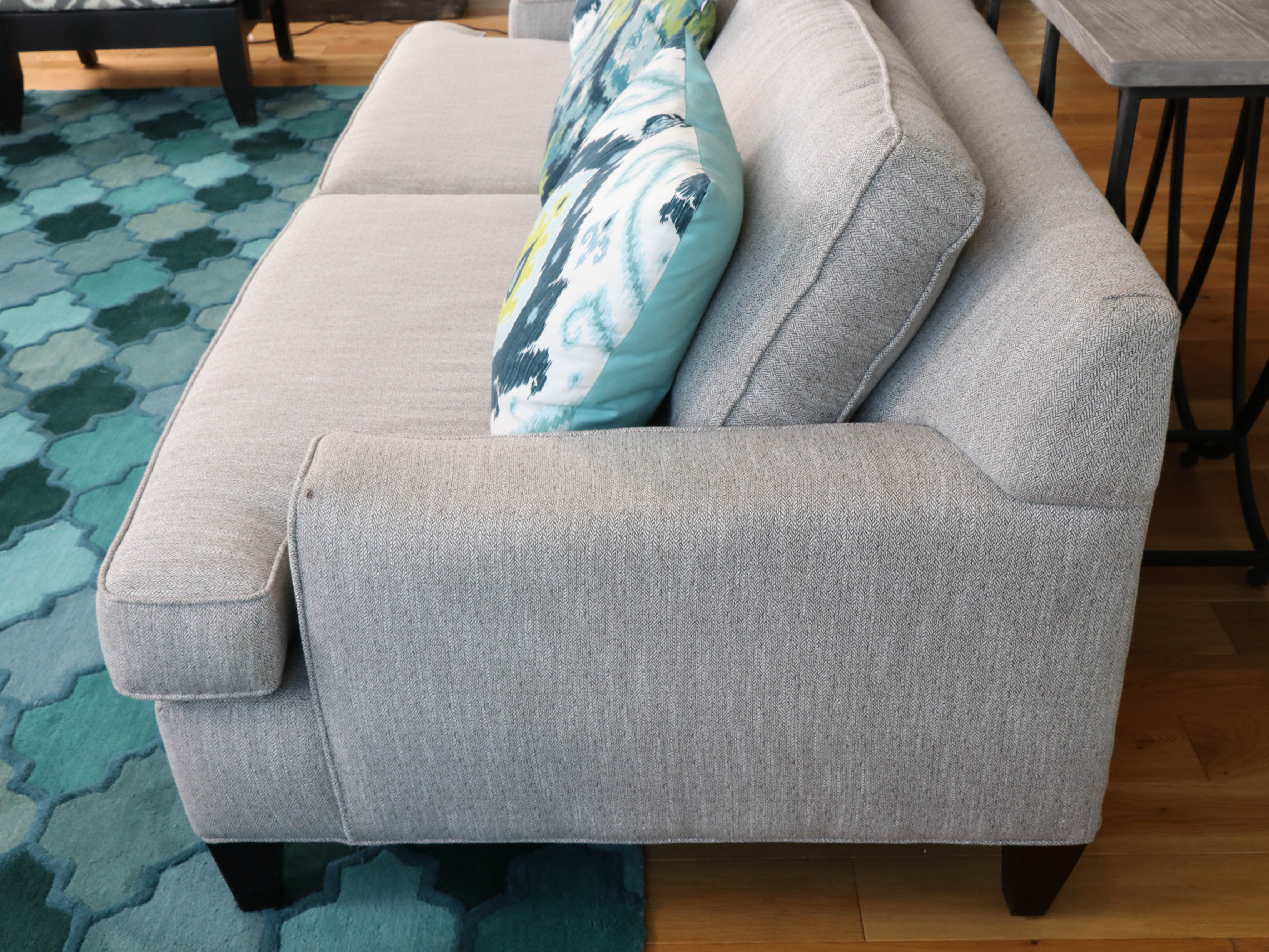 Rowe Furniture Modern Tweed Upholstered Sofa with Decorative Pillows