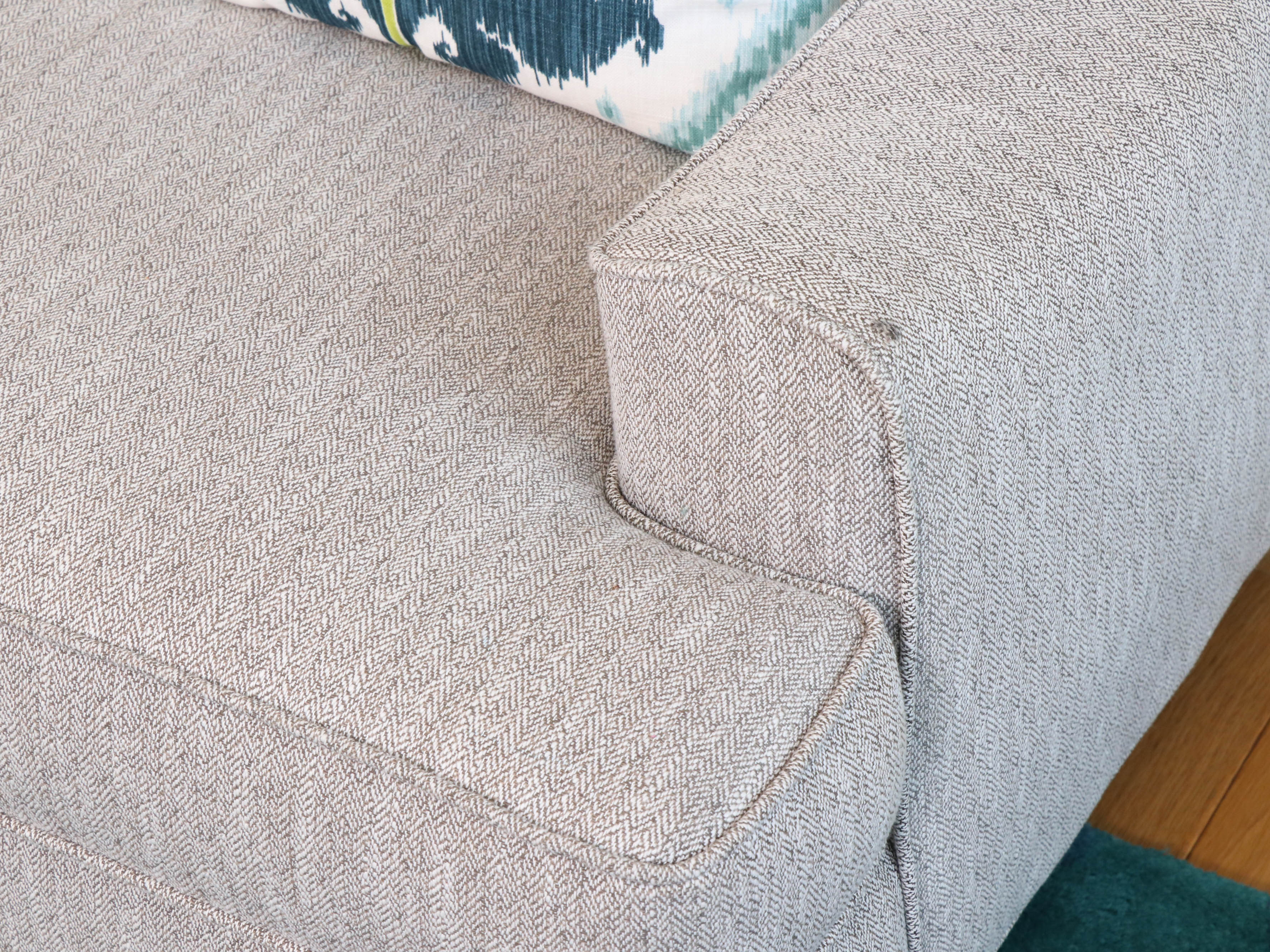 Rowe Furniture Modern Tweed Upholstered Sofa with Decorative Pillows