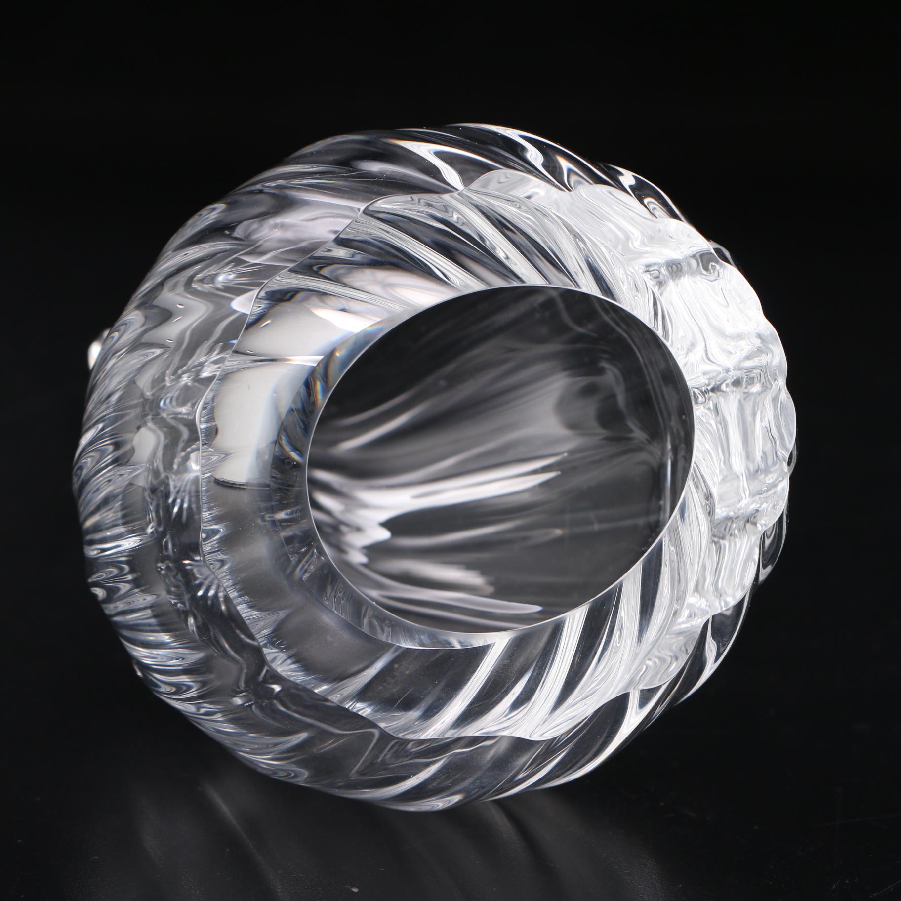 Steuben Art Glass "Quail" Figurine Designed by Paul Schulze