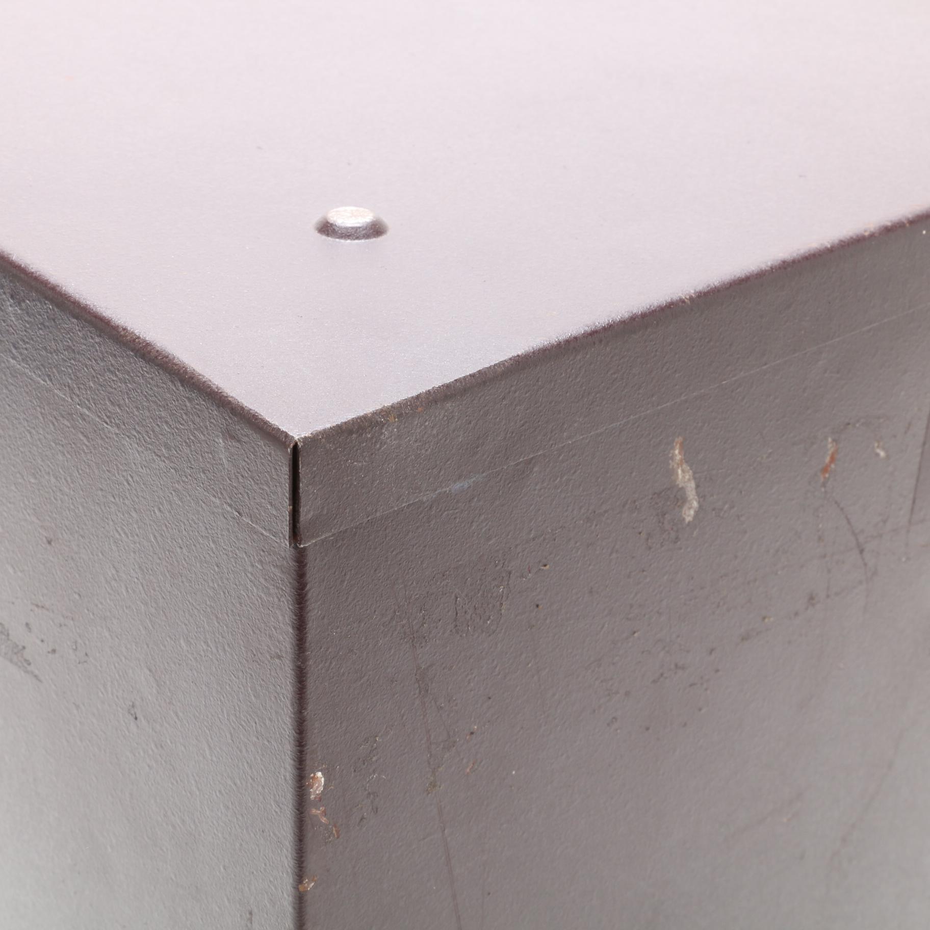 G-S Flexo Crystals Metal Cabinet of Spare Watch Parts