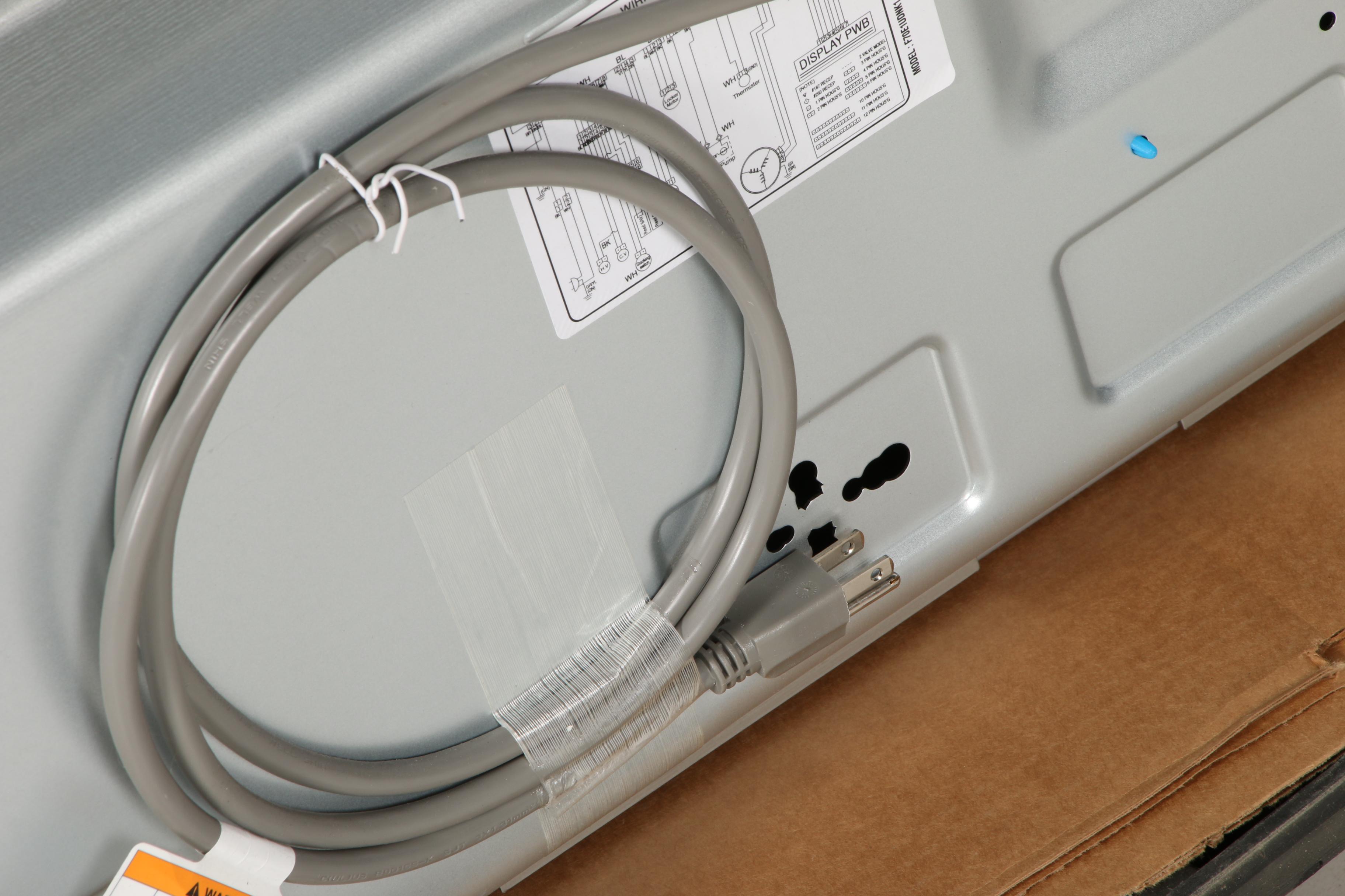 LG Graphite Steel 27" "SideKick" 1.0 Cu. Ft. 6-Cycle Pedestal Washer