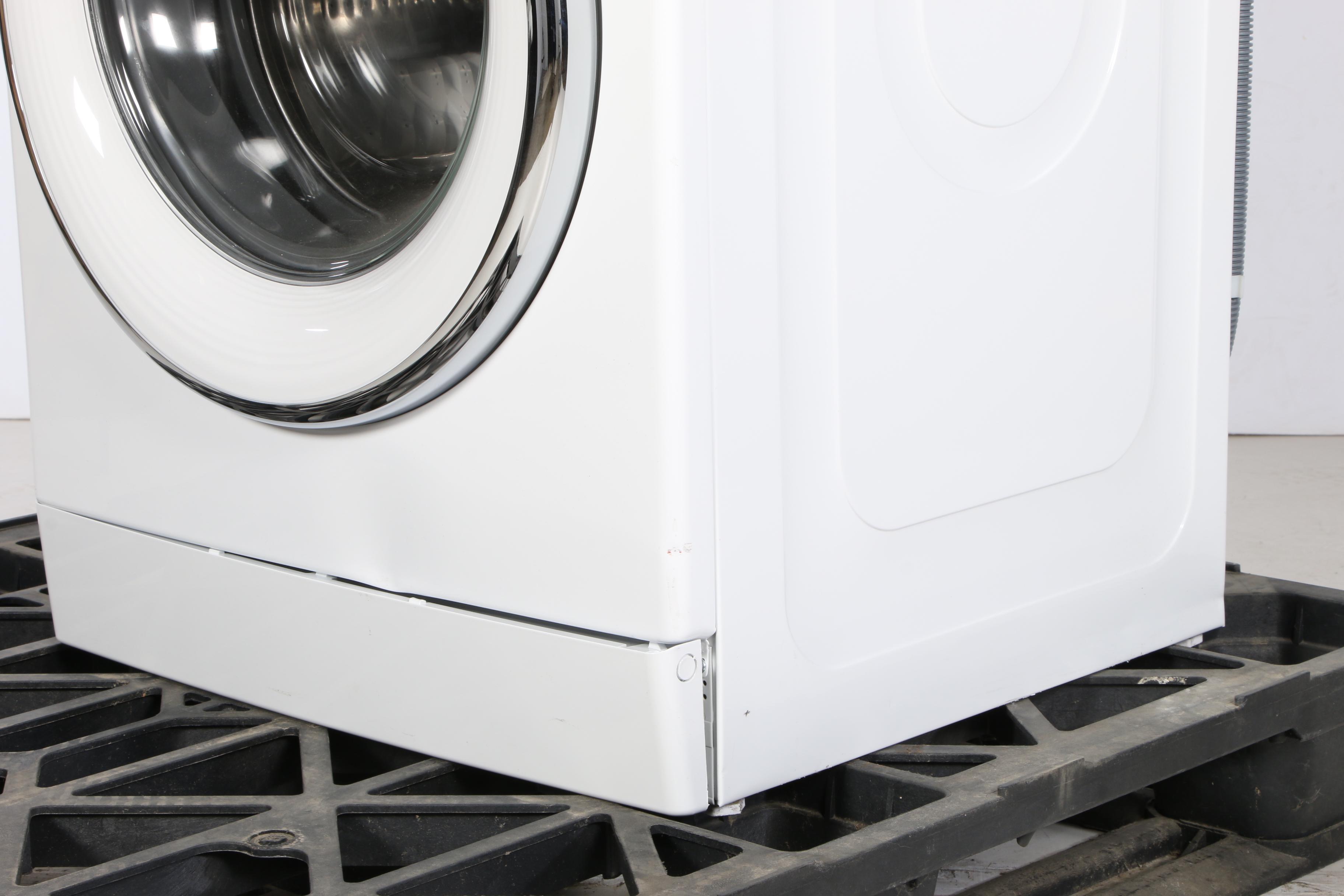 Whirlpool White 2.3 Cu. Ft. 10-Cycle Compact Washer