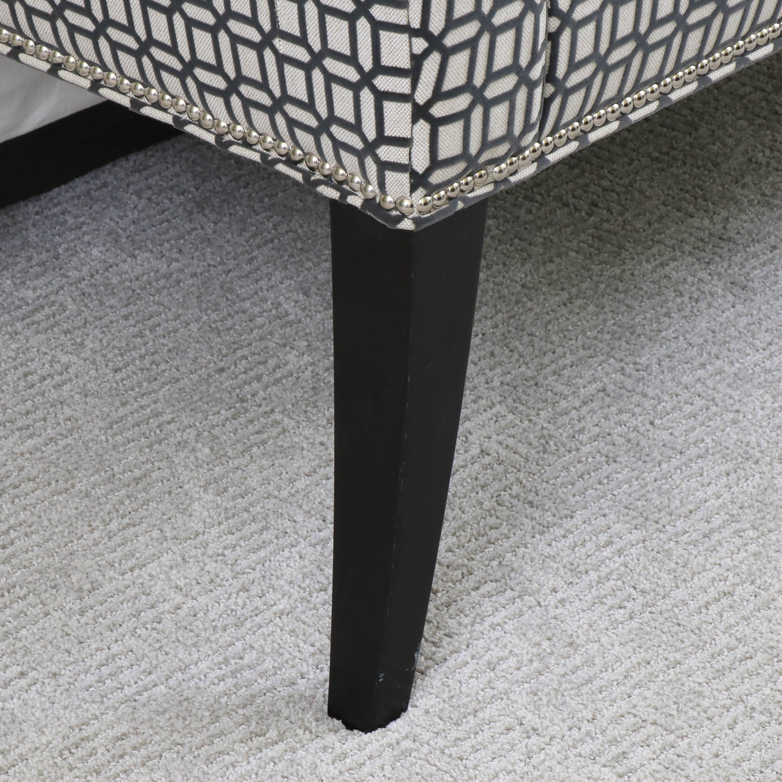 Fairfield Home Upholstered Bed Bench in Geometric Pattern with Pillows