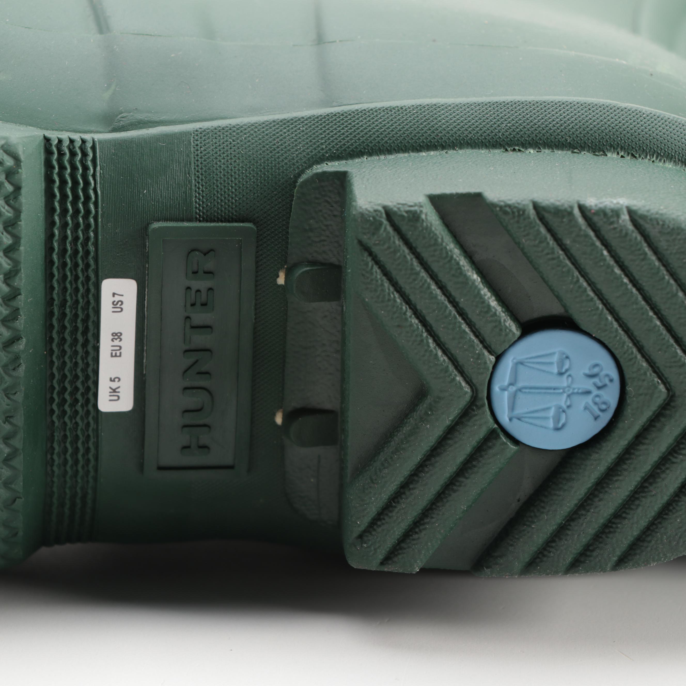 Hunter Original Tall Rain Boots in Matte Hunter Green with Box, Size 7