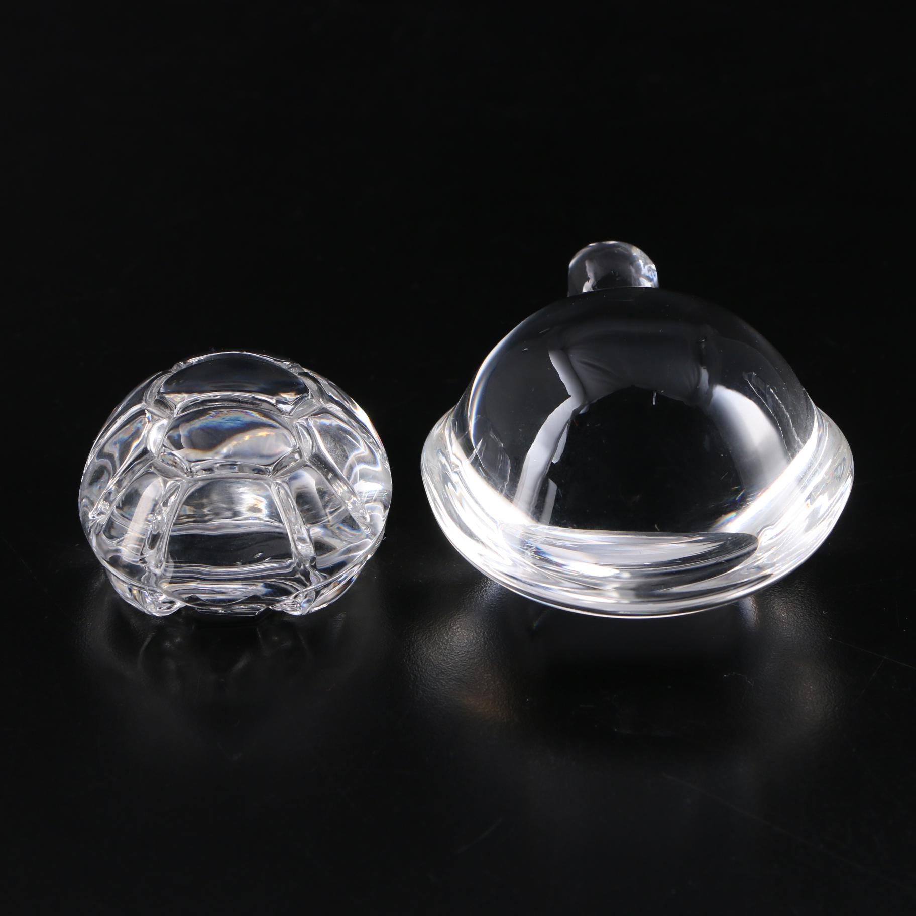 Steuben Art Glass Turtle Hand Cooler and Figurine Designed by Lloyd D. Atkins