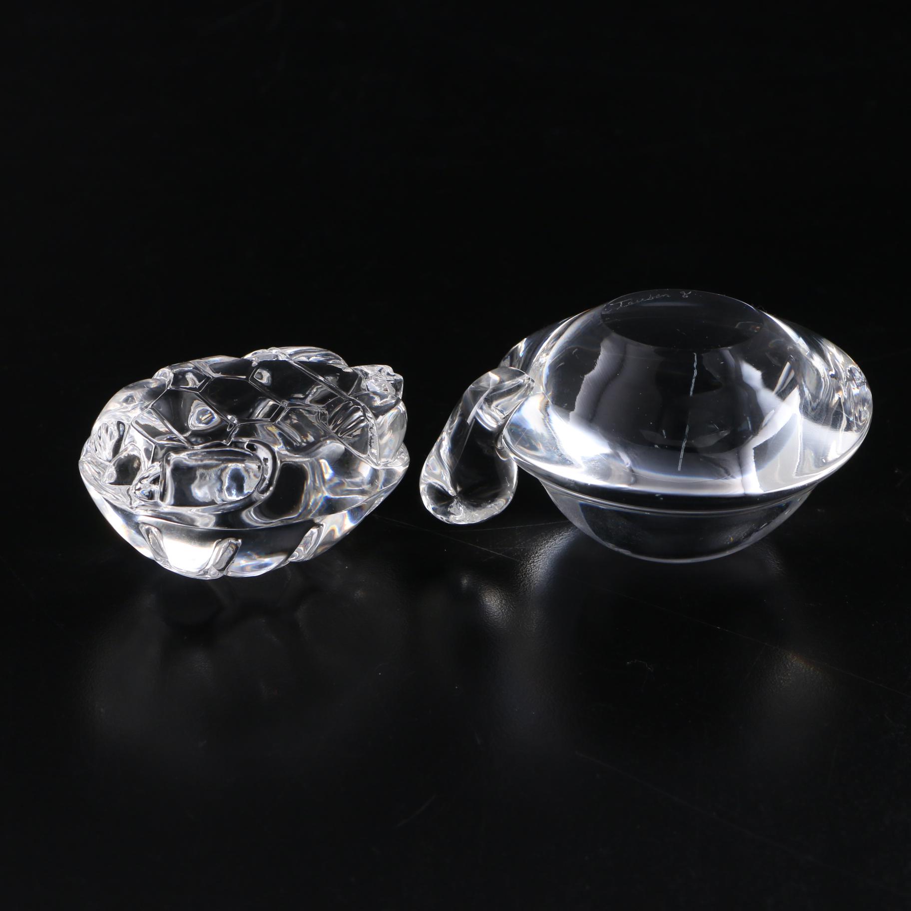 Steuben Art Glass Turtle Hand Cooler and Figurine Designed by Lloyd D. Atkins