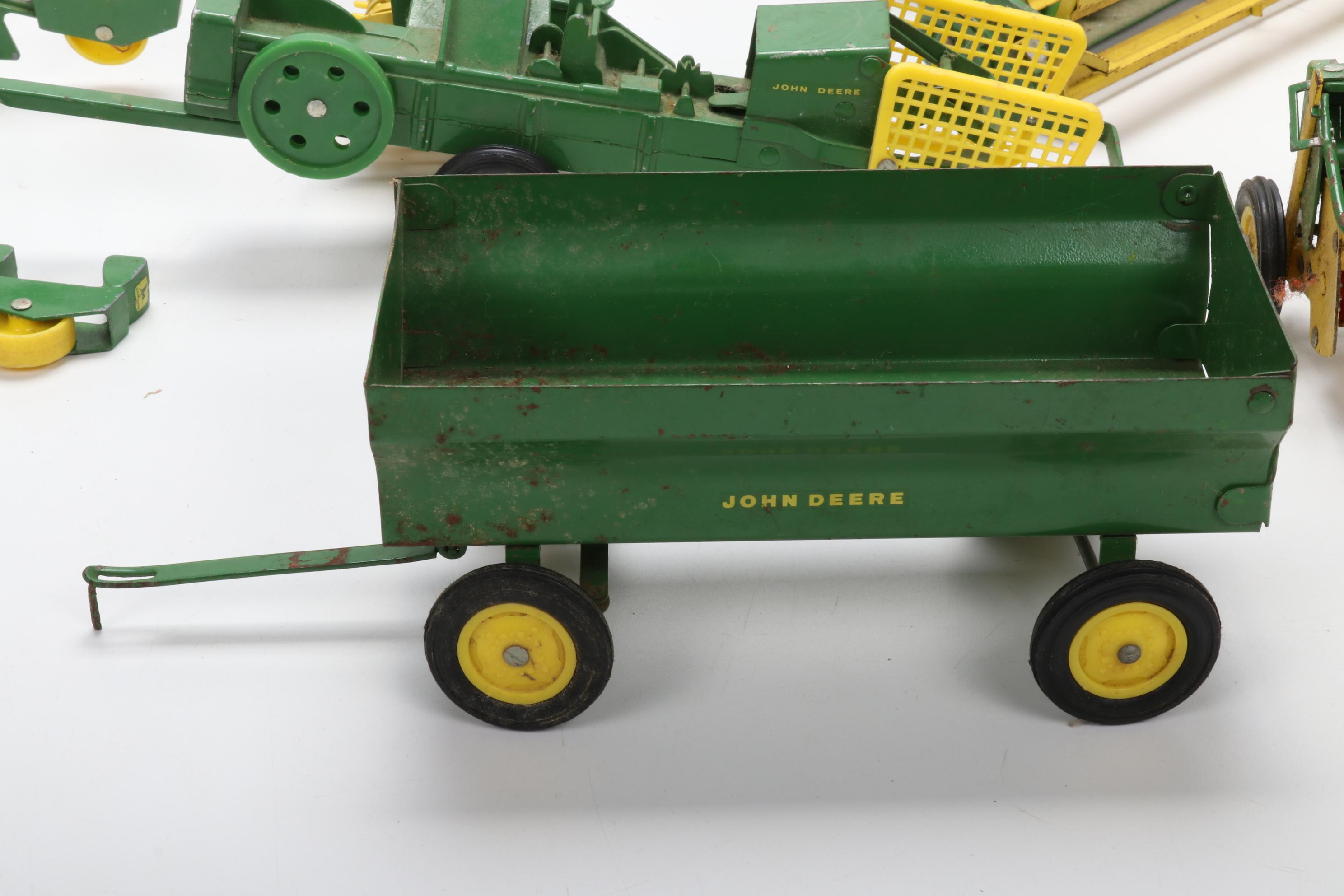 John Deere Diecast Model Farming Tractors