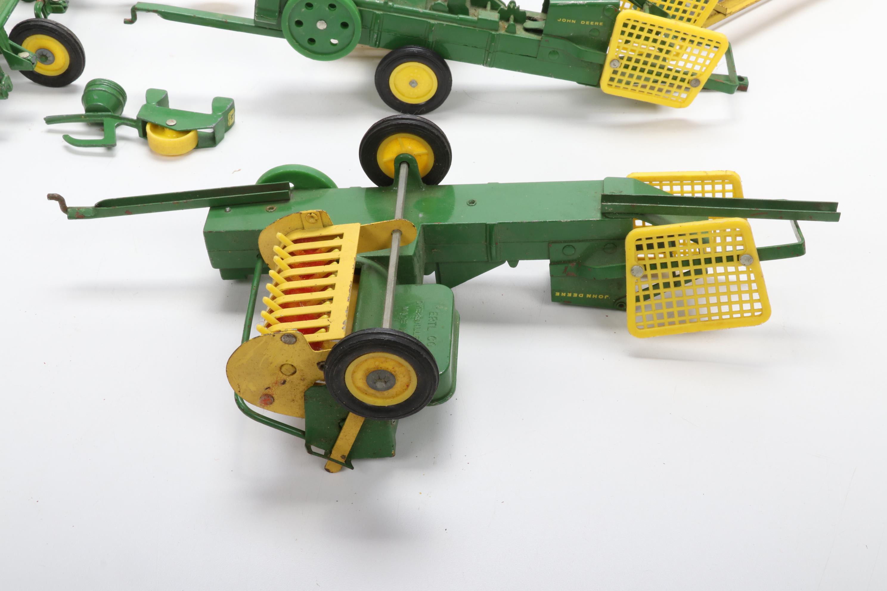 John Deere Diecast Model Farming Tractors