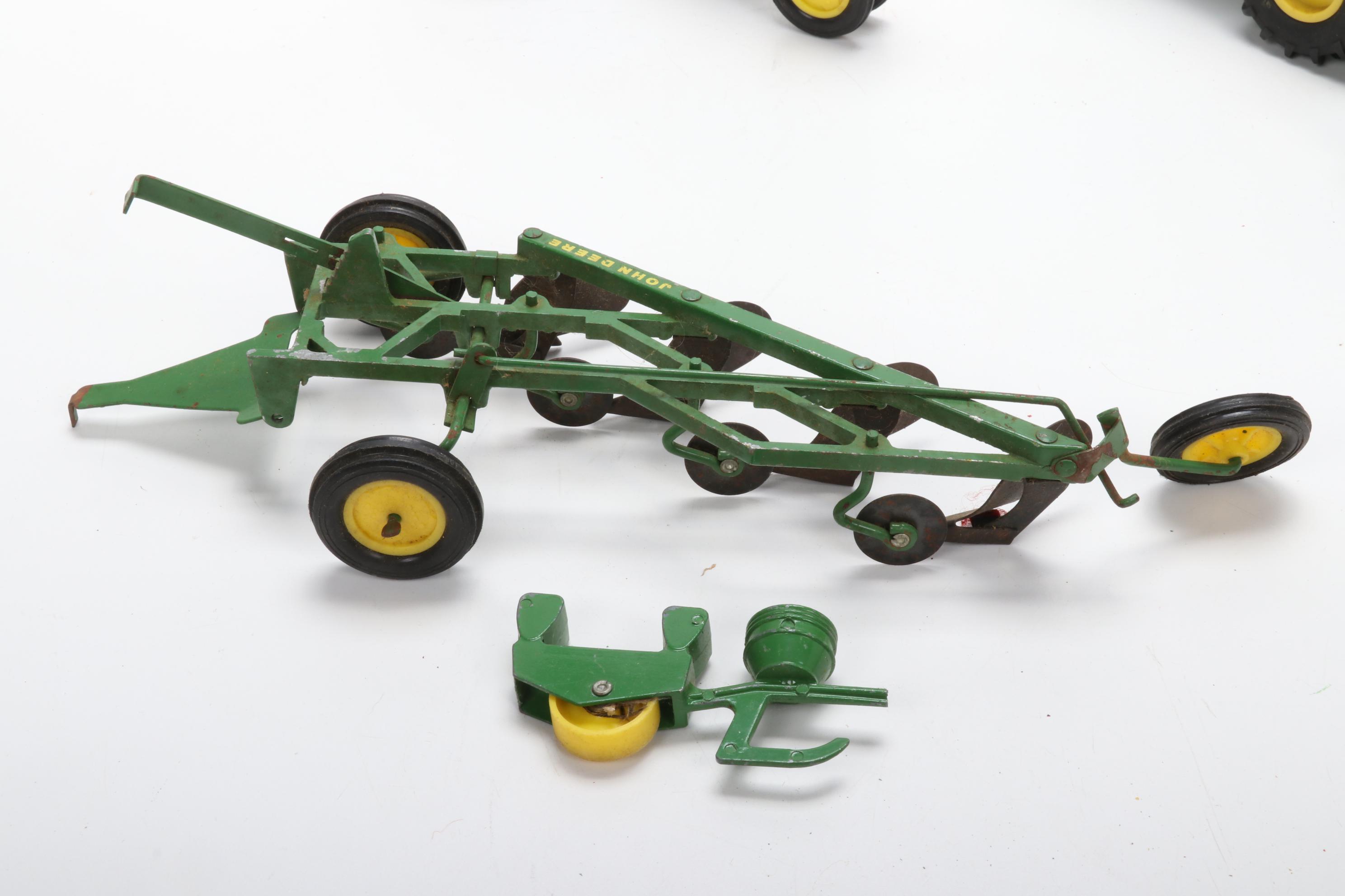 John Deere Diecast Model Farming Tractors