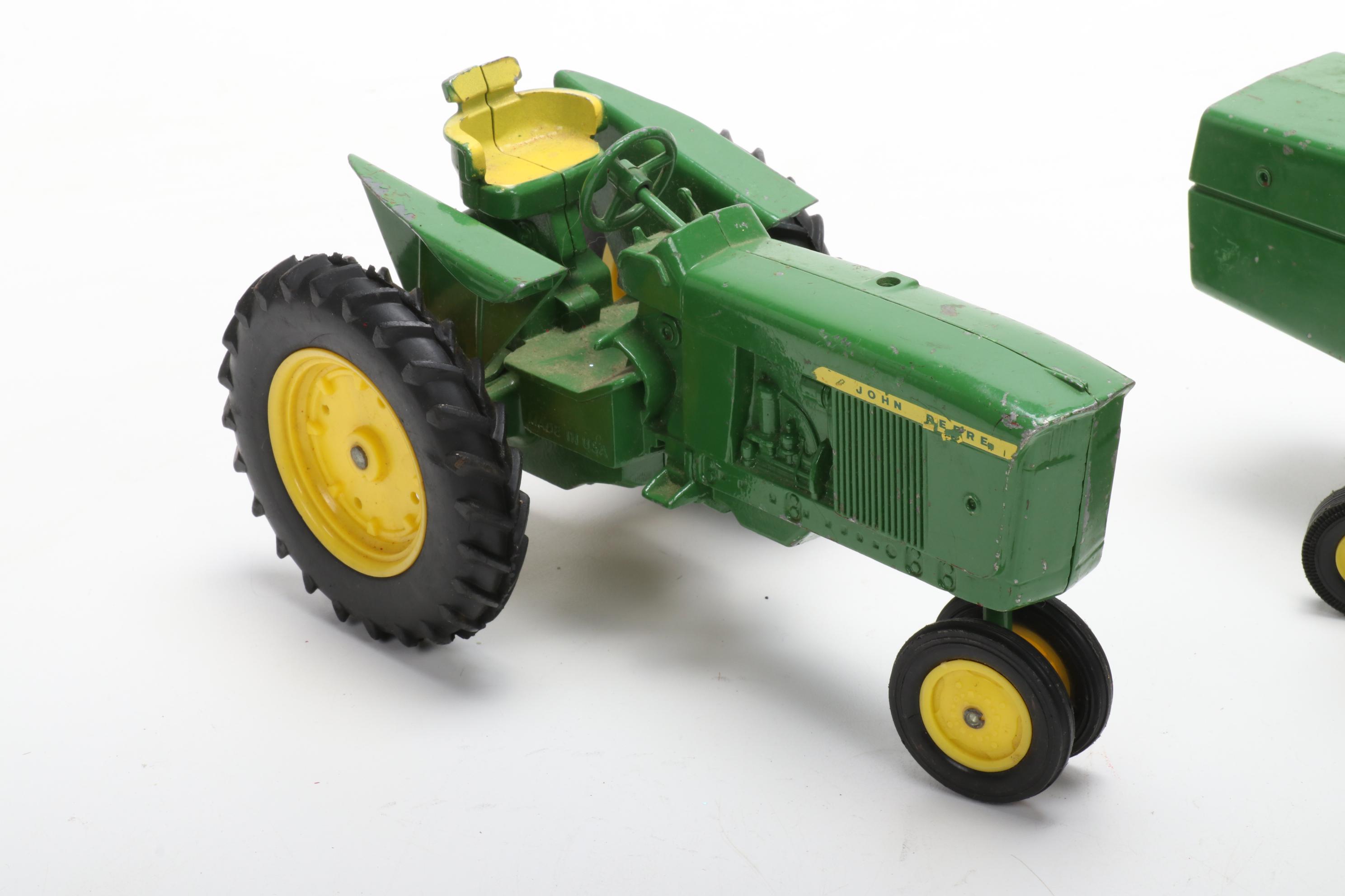 John Deere Diecast Model Farming Tractors