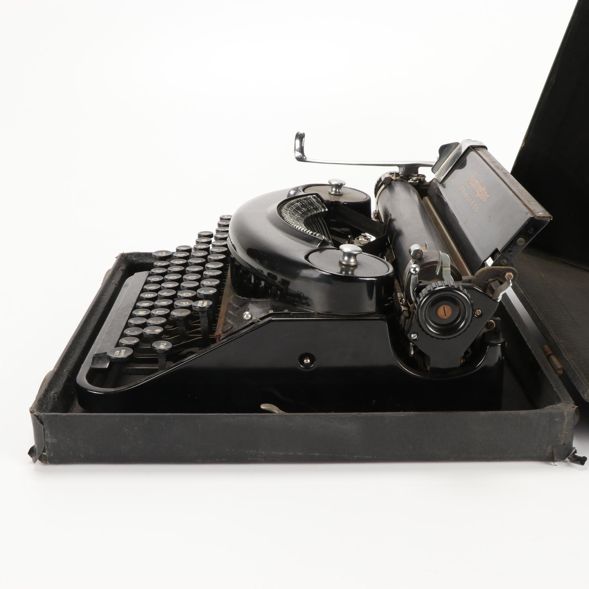 Remington Noiseless Model Seven Travel Typewriter