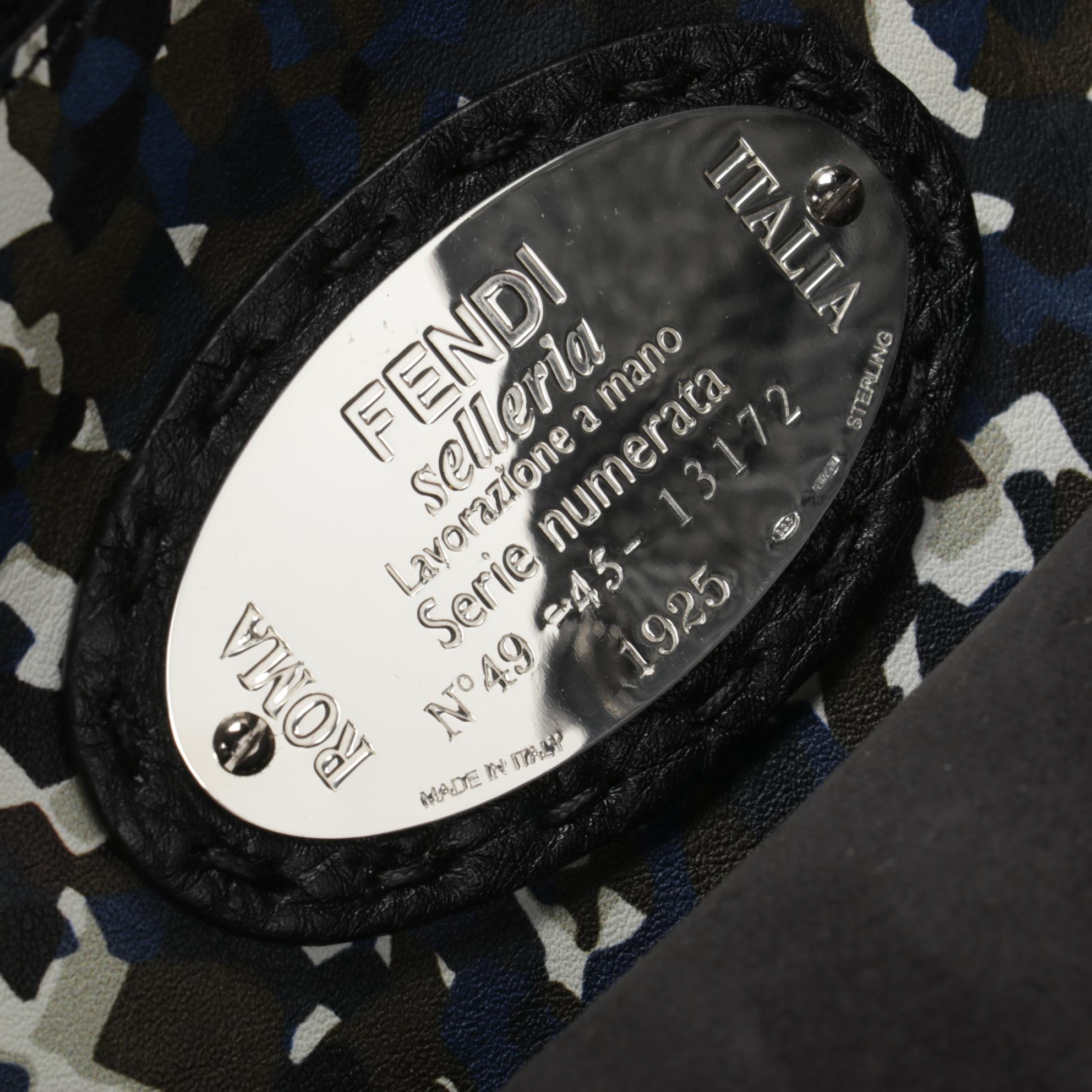 Fendi Sellaria Peekaboo Bag in Grained Black Leather