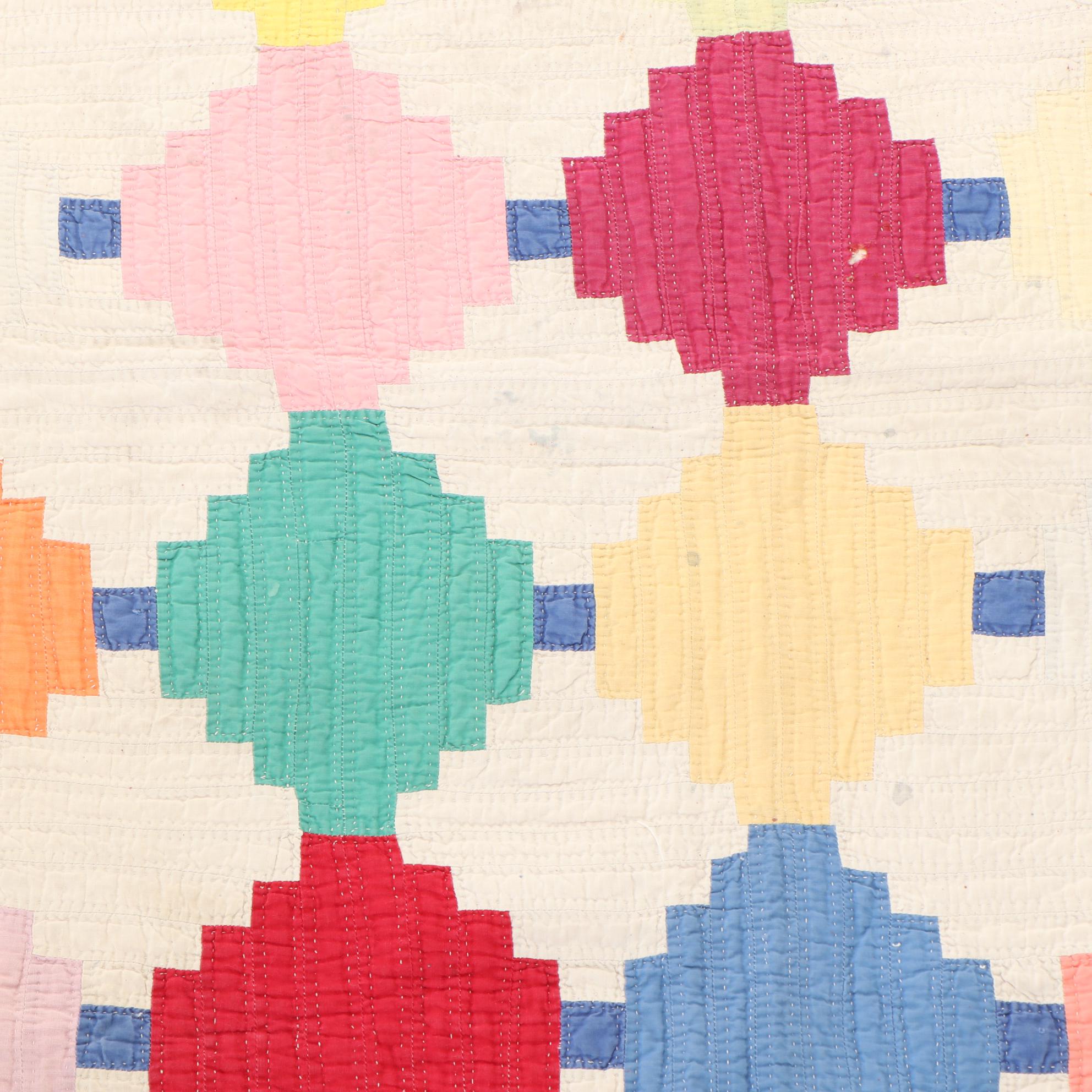 Handcrafted "Courthouse Steps Log Cabin" Pieced Feed Sack Quilt, Early 20th C.