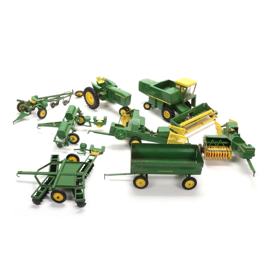 John Deere Diecast Model Farming Tractors
