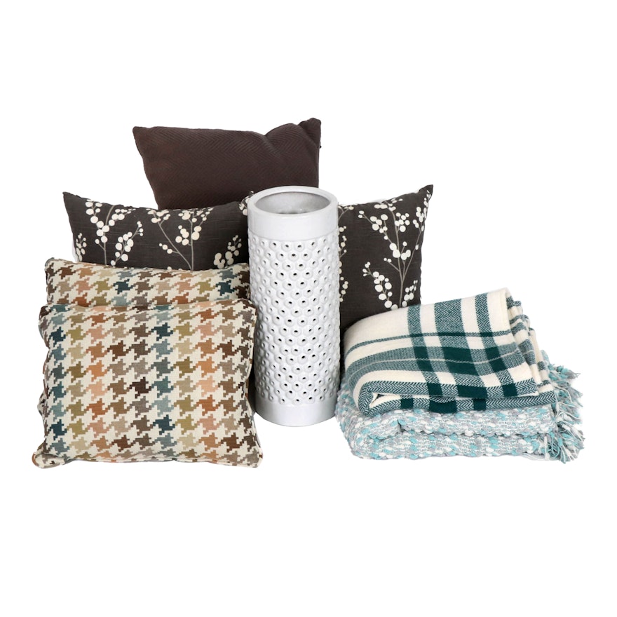 Modern Ceramic Umbrella Stand, Accent Pillows and Blankets, Contemporary