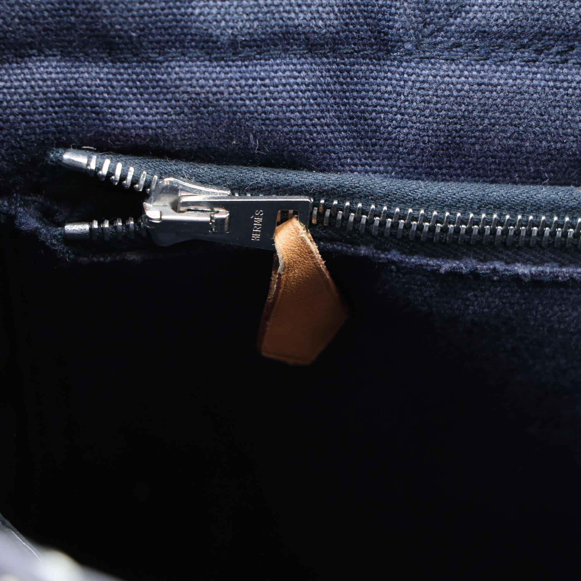 Hermès Fourre Tout PM Tote Bag in Navy Blue and Rust Canvas