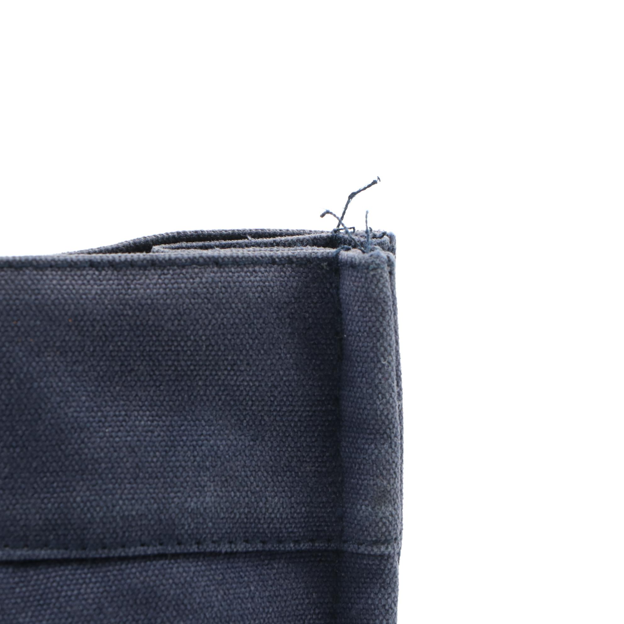 Hermès Fourre Tout PM Tote Bag in Navy Blue and Rust Canvas