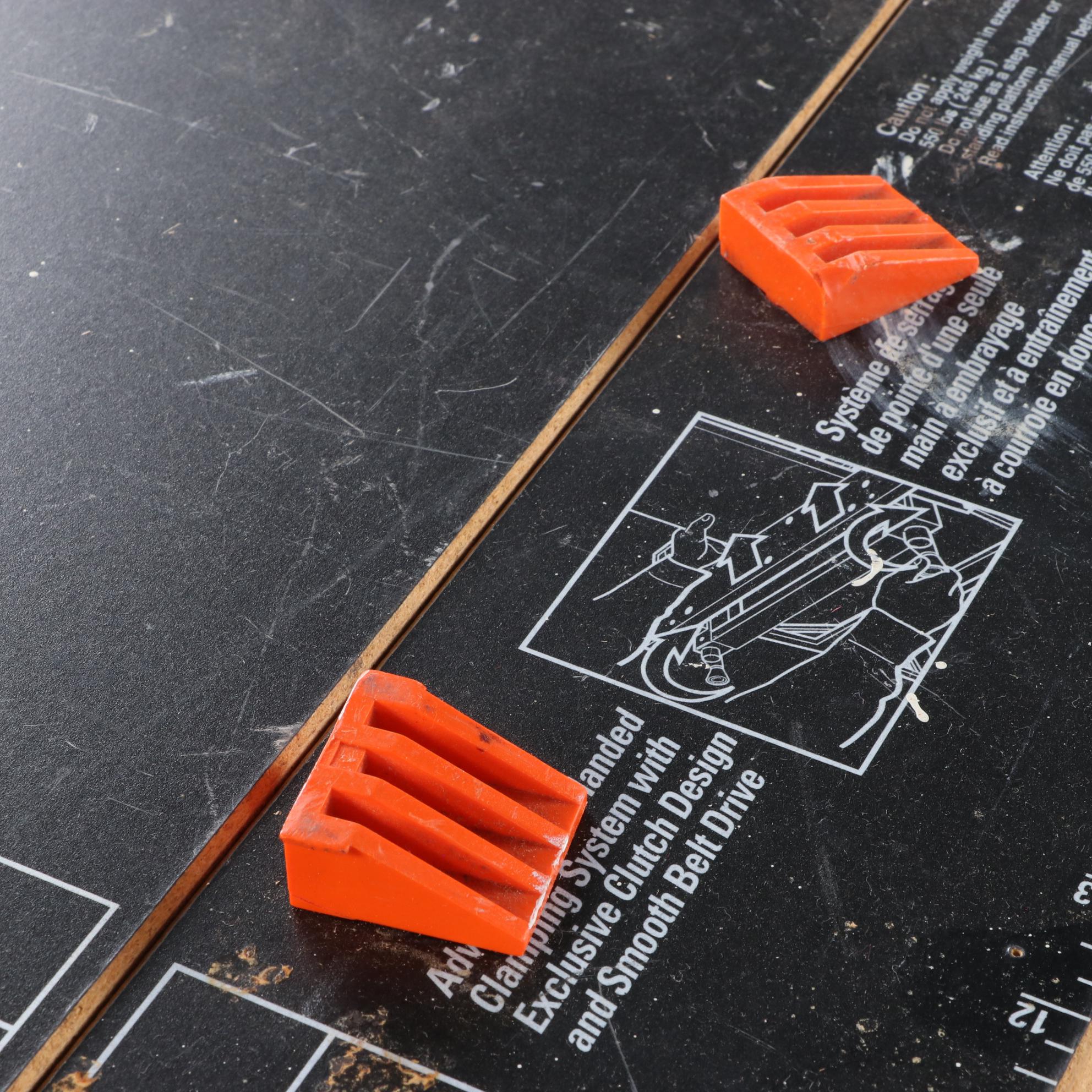 Black & Decker Workmate 550 Portable Project Center with Vise