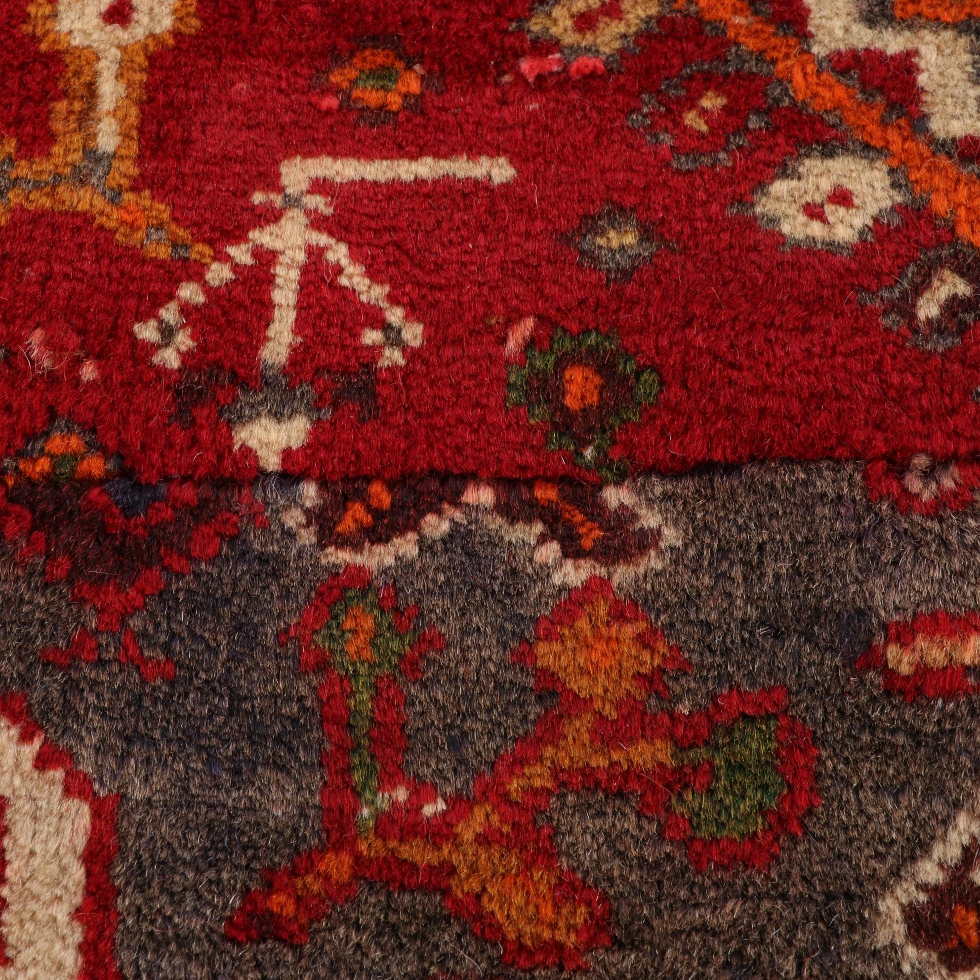 5'3 x 5'10 Hand-Knotted Persian Qashqai Wool Area Rug