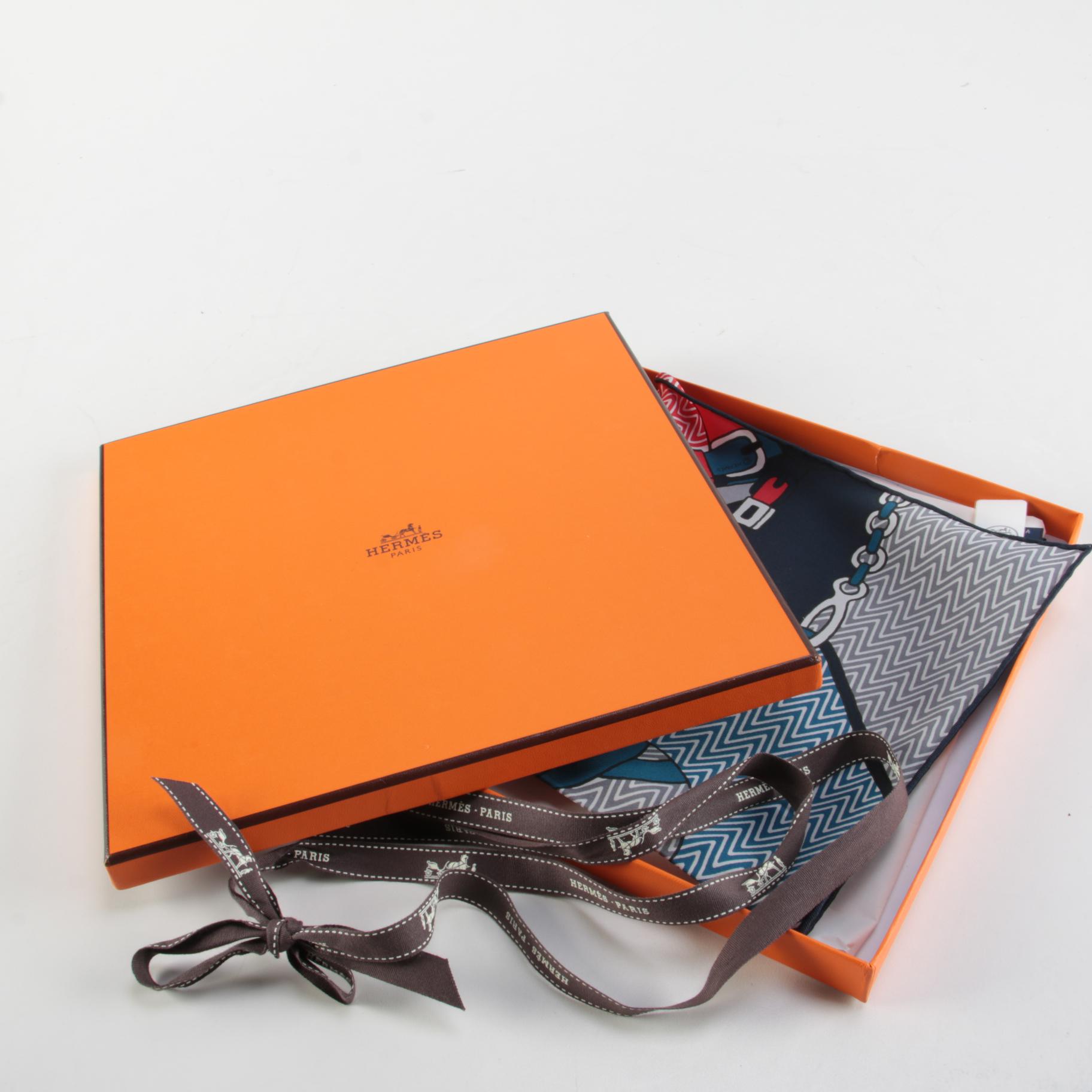 Hermès "Harnais de Cabriolet" Pochette 45 Silk Pocket Square