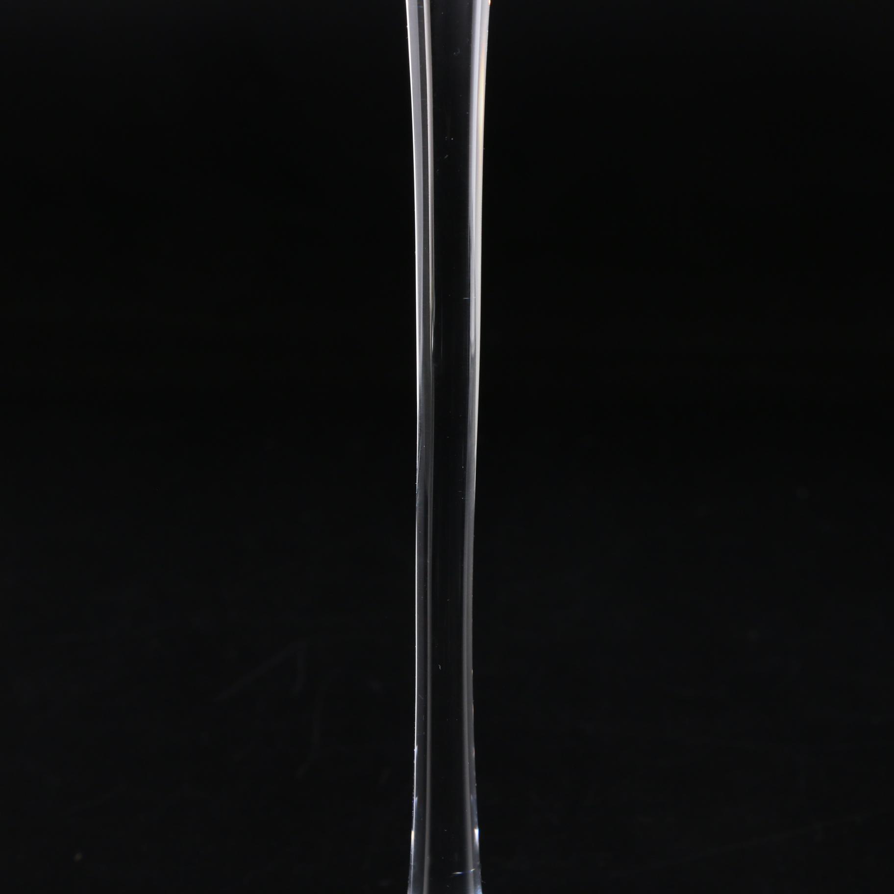 Steuben Art Glass Stork Figurine Designed by Paul Schulze, 1986