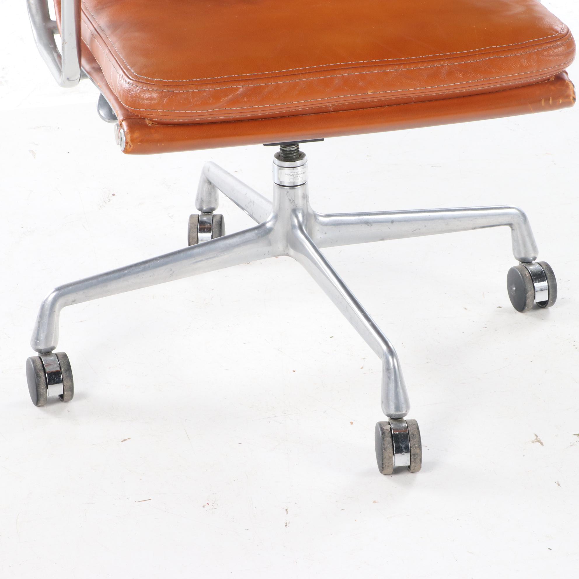 Eames for Herman Miller Soft Pad Leather Aluminum Group Desk Chair, dated 1979