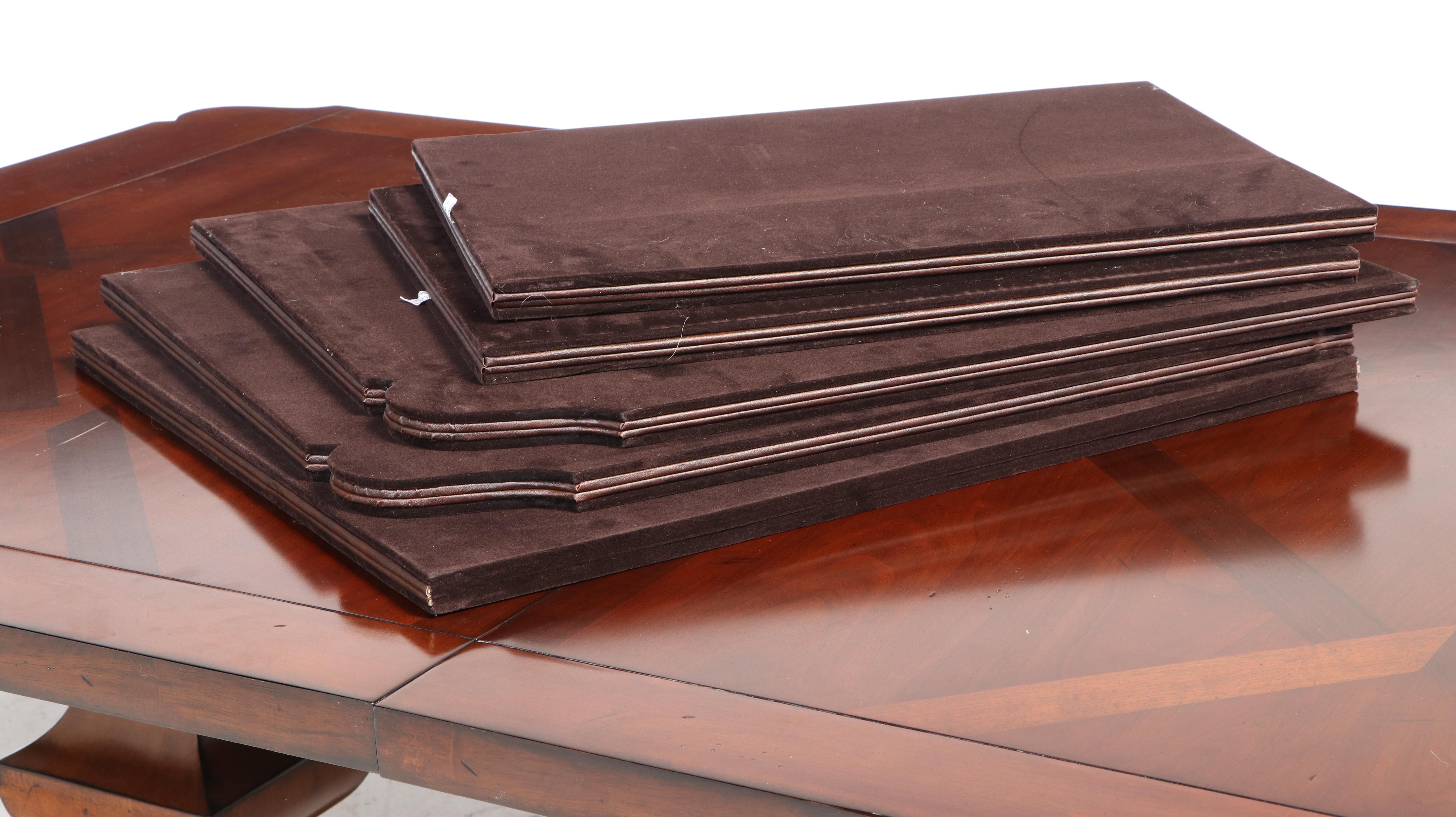 Bernhardt "Tuscan Villa" Expandable Dining Table with Eight Dining Chairs