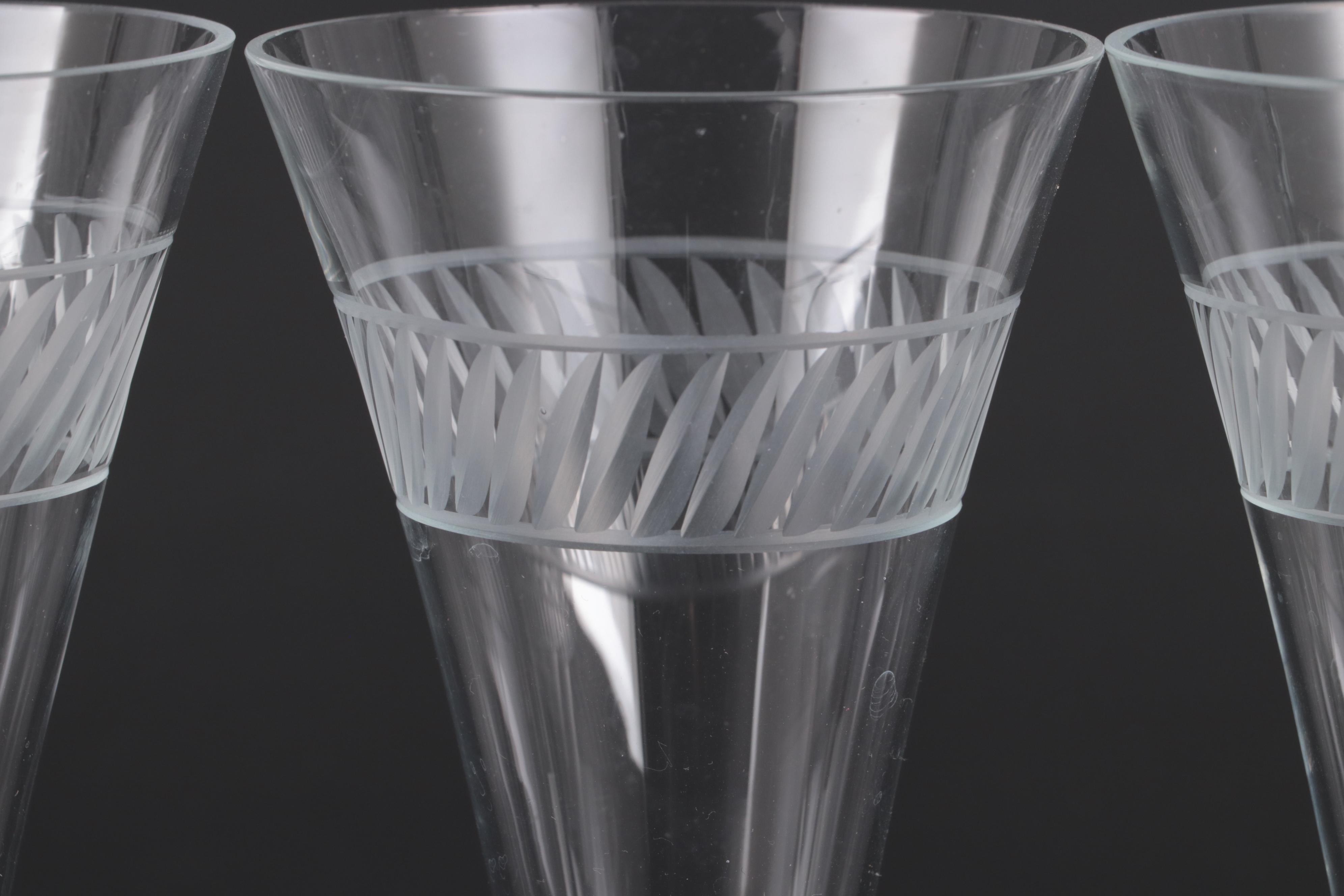 Stuart "Iona" Air Twist Cordial Glasses with Hollow Stem Champagne Flutes