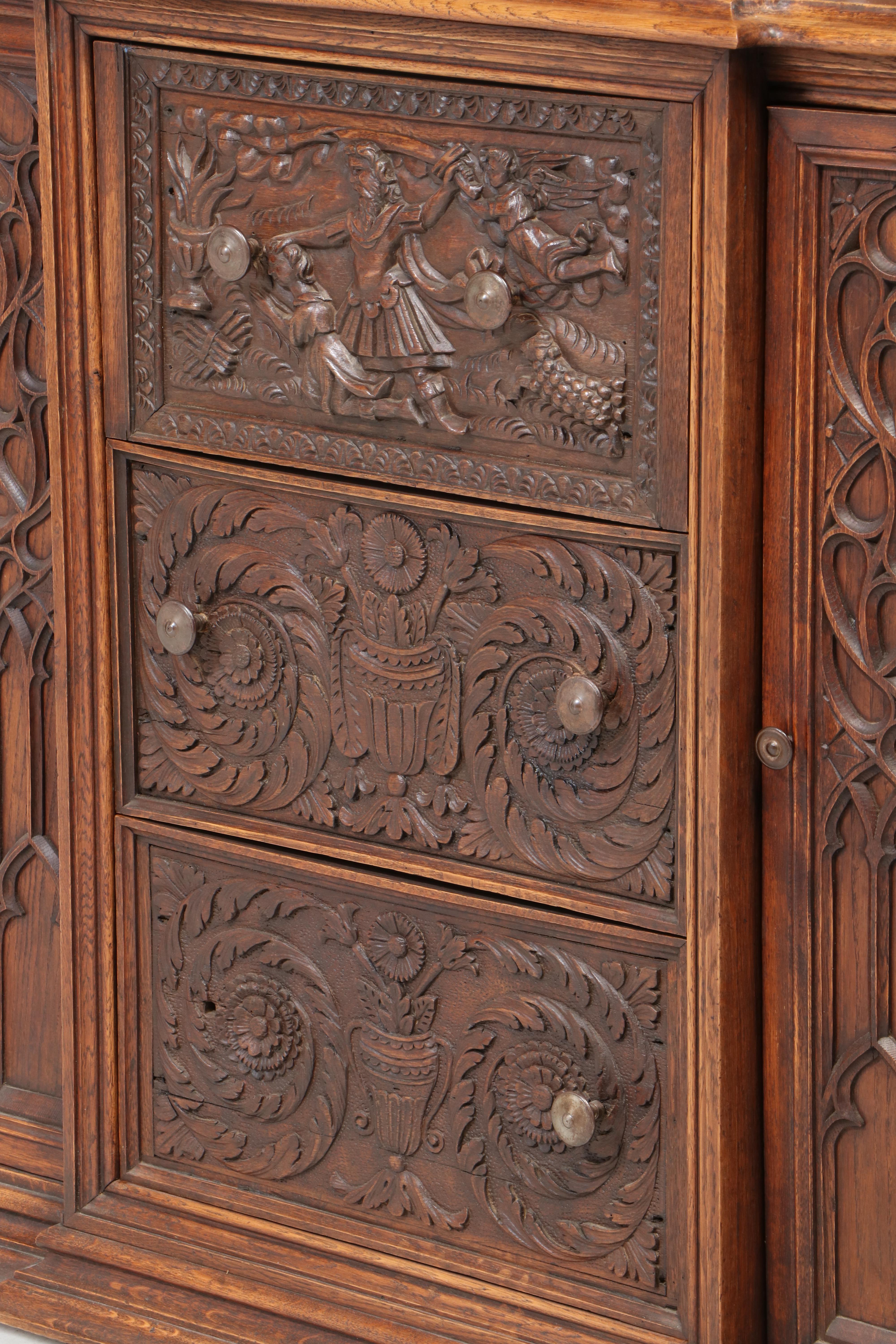 French Neo-Gothic Oak Buffet, Early 20th Century