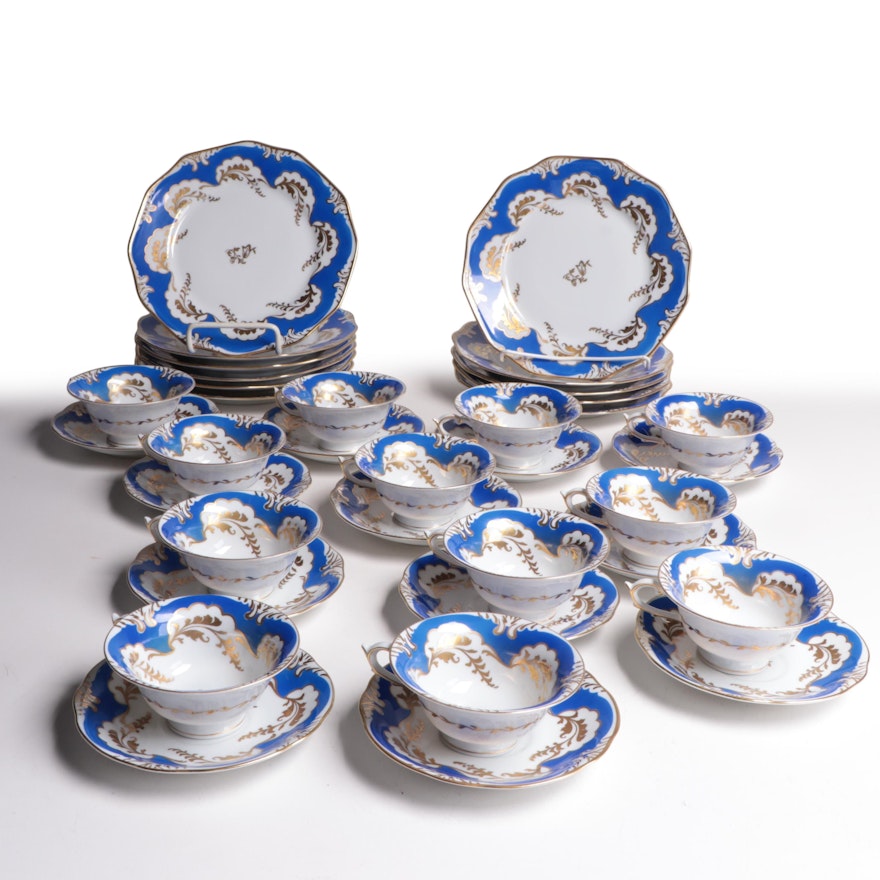 Schwarzenhammer Bavaria "Old England" Porcelain Dinnerware, Early 20th C.