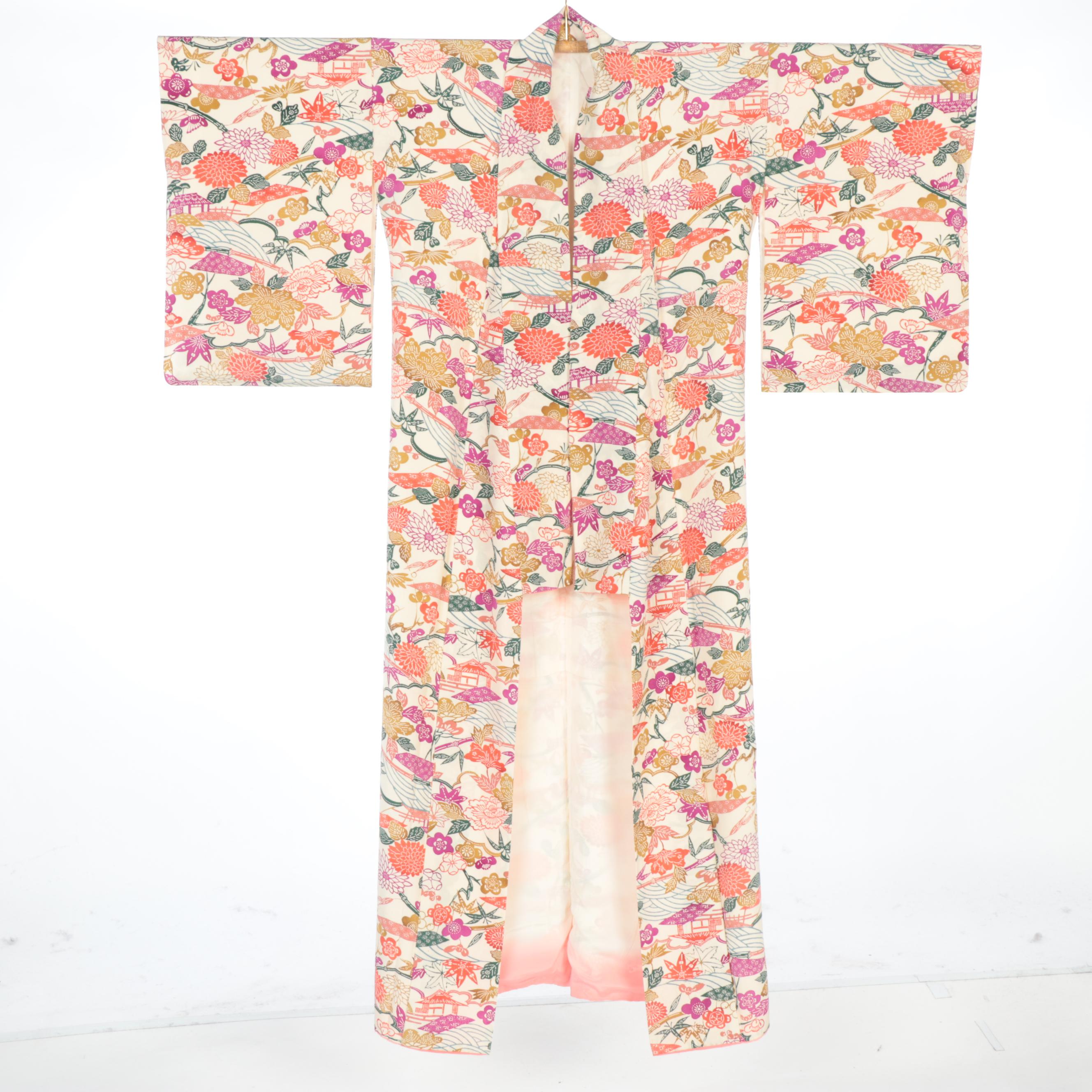 Scenic Foliate Ume, Seigaiha and and Sasanoha Colorful Komon Kimono