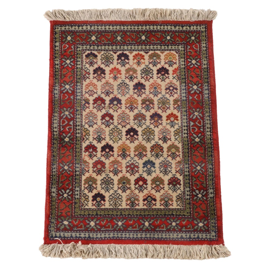 2'0 x 3'3 Machine Made Asbabad Accent Rug