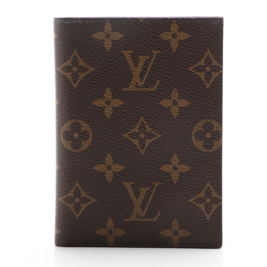 Louis Vuitton Couverture Passeport in Monogram Canvas