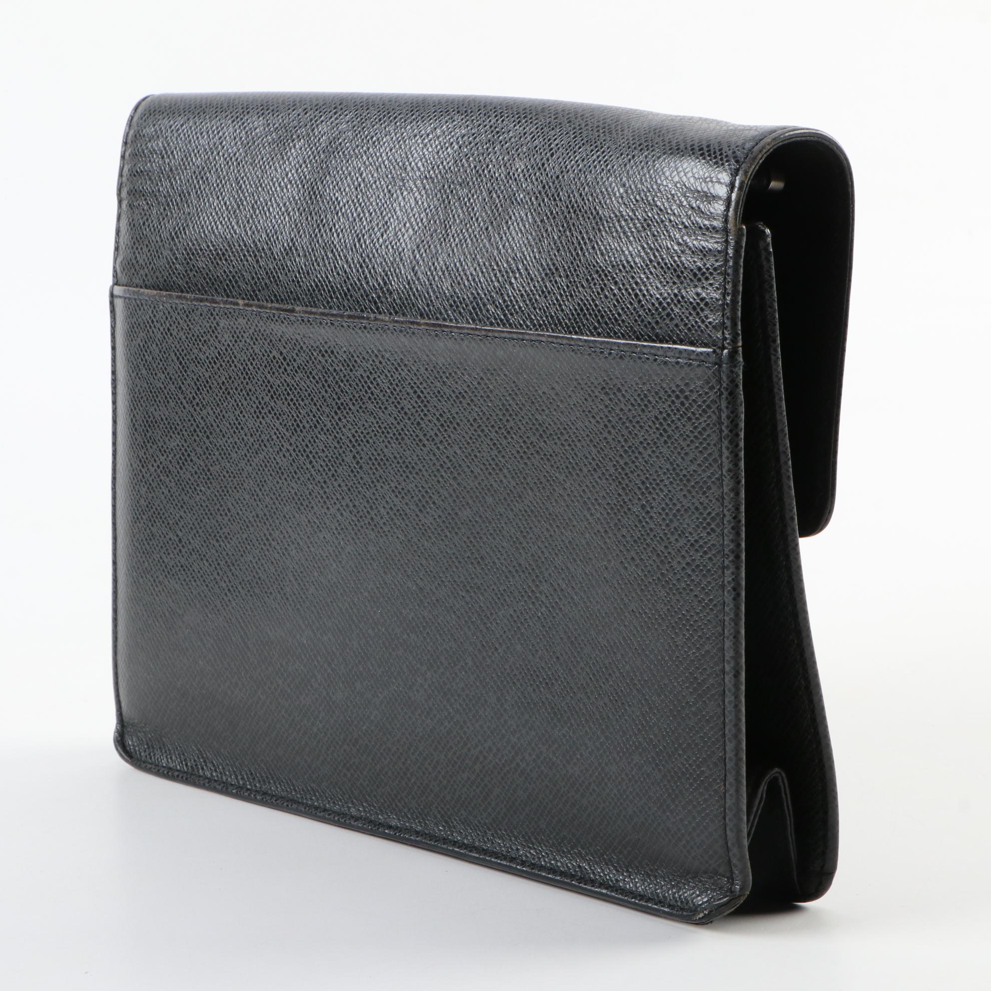 Louis Vuitton Pochette Selenga Clutch Wristlet in Black Taiga Leather