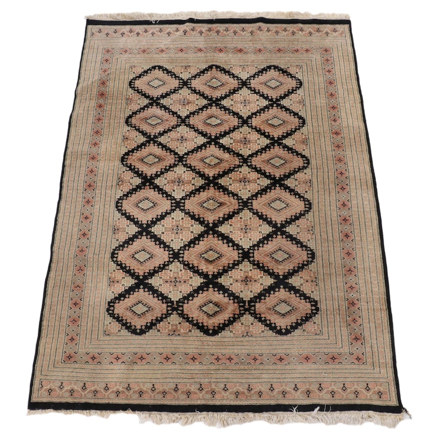 6' x 9' Hand-Knotted Pakistani Jaldar Area Rug