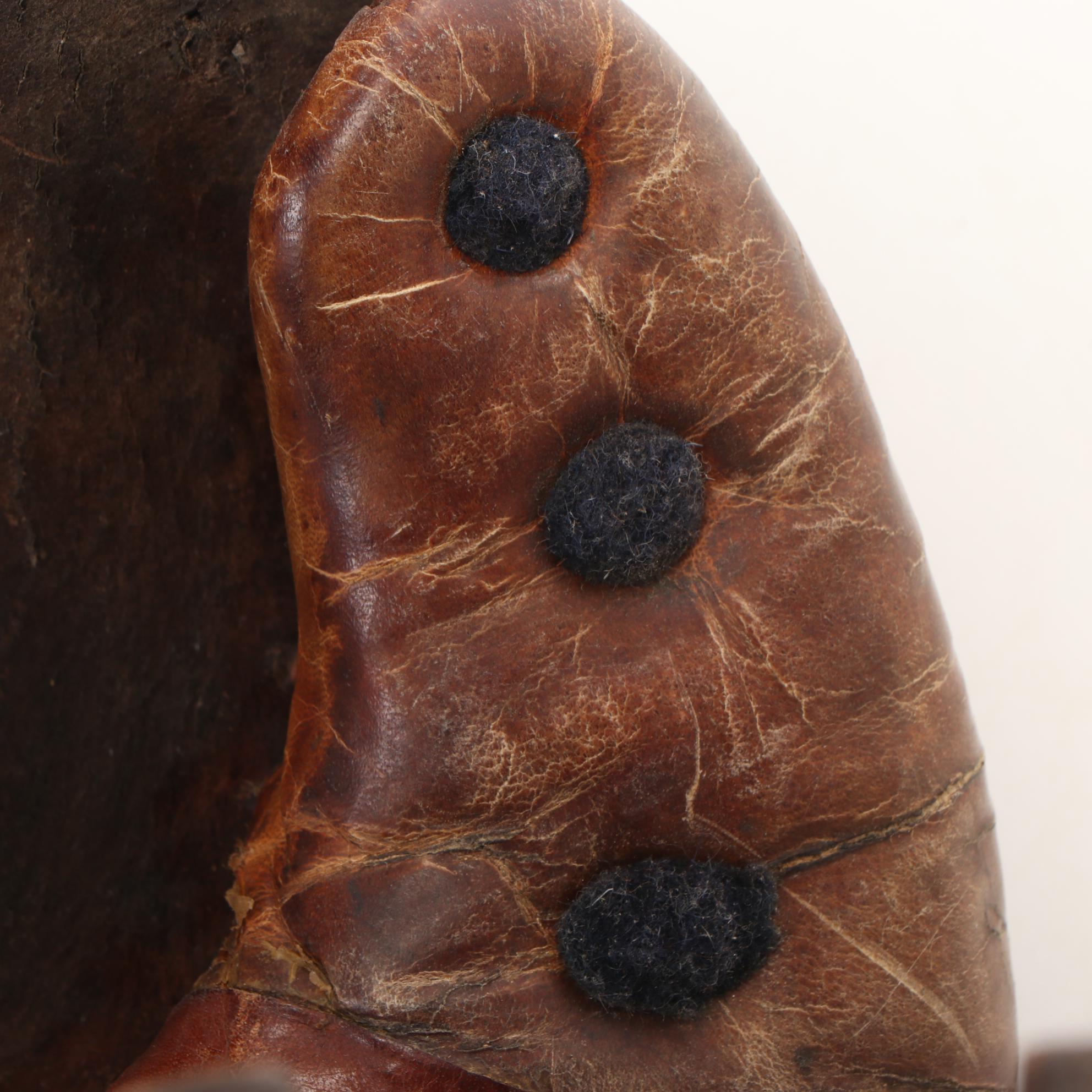 Hermès English Riding Saddle, Mid-20th Century