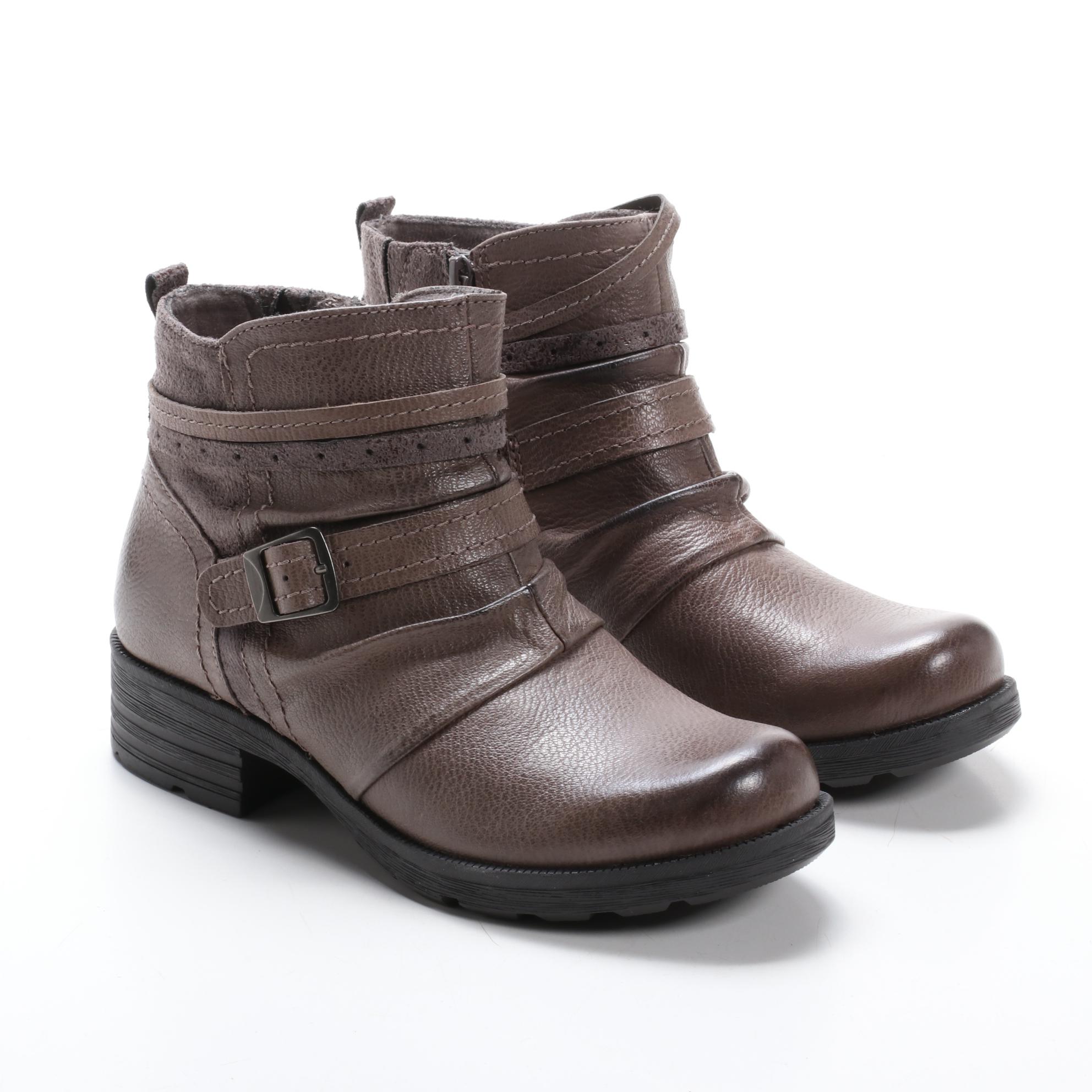 Earth Origins Randi Roland Booties in Grey Leather