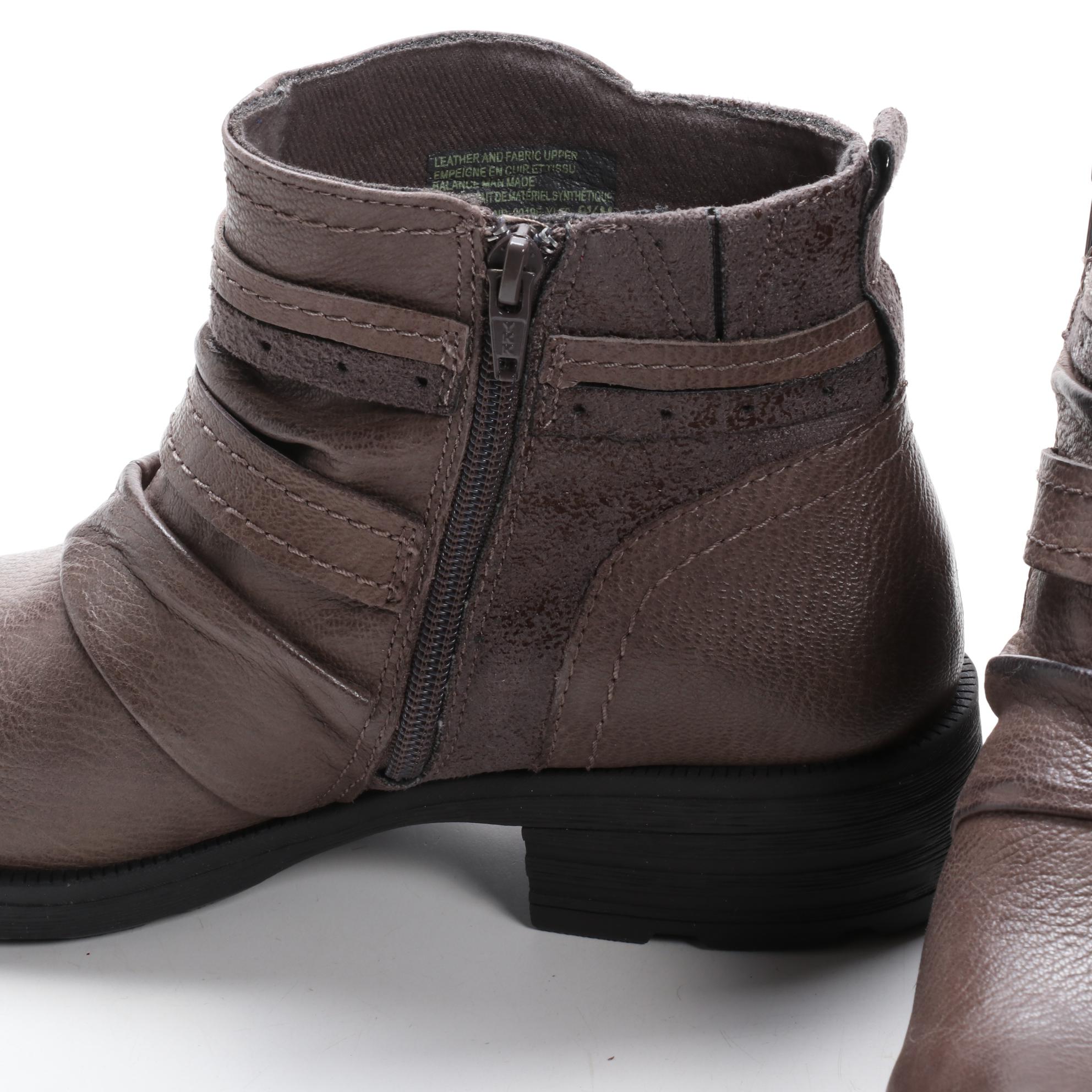 Earth Origins Randi Roland Booties in Grey Leather