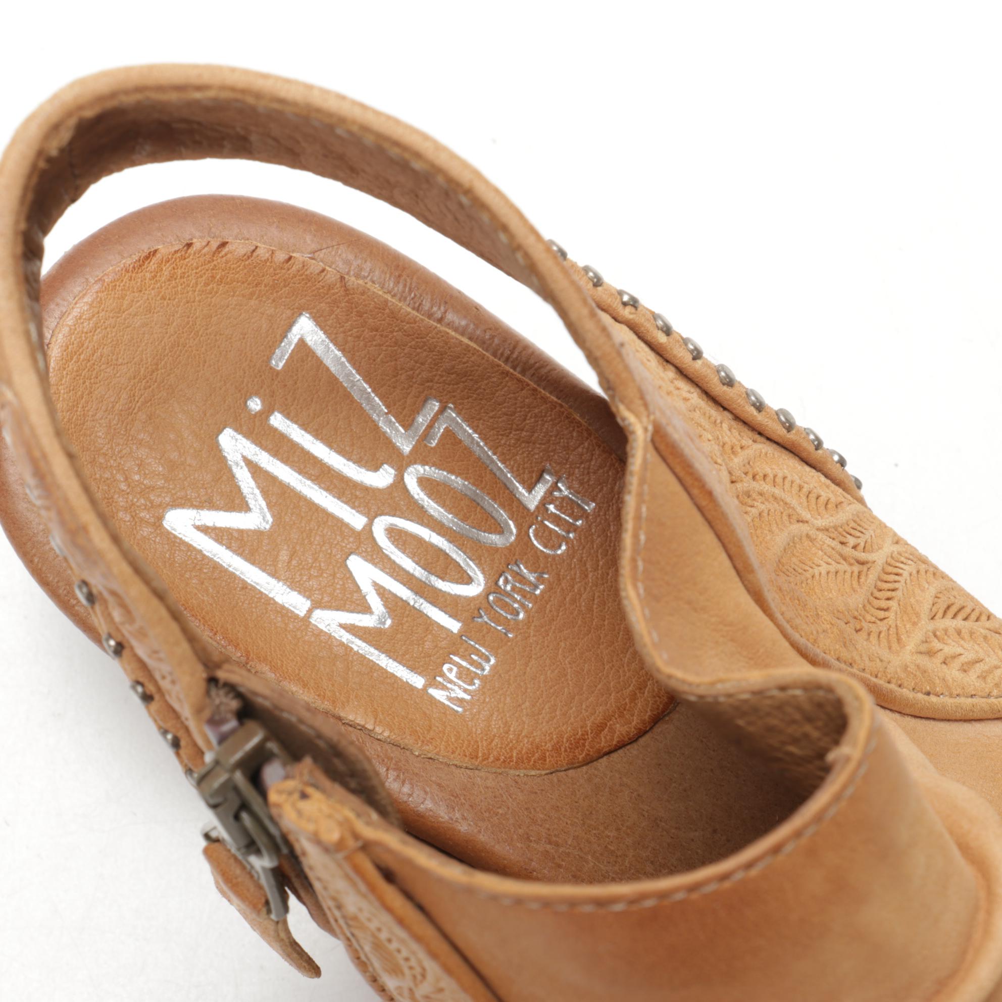 Miz Mooz Molly and Chase Wide Leather Sandals in Midnight and Wheat