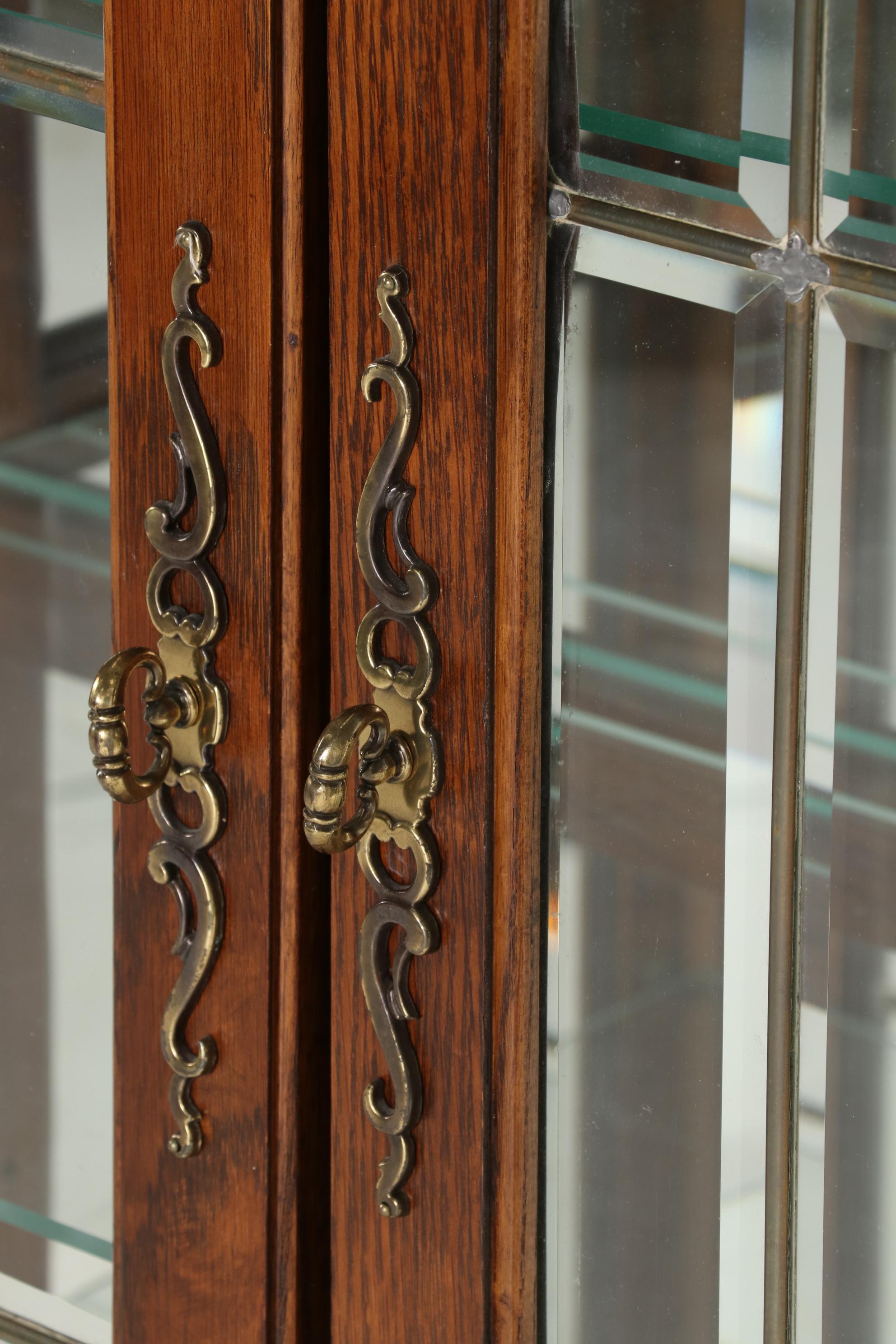 Pulaski Furniture Oak and Glass Display Cabinet, Late 20th Century