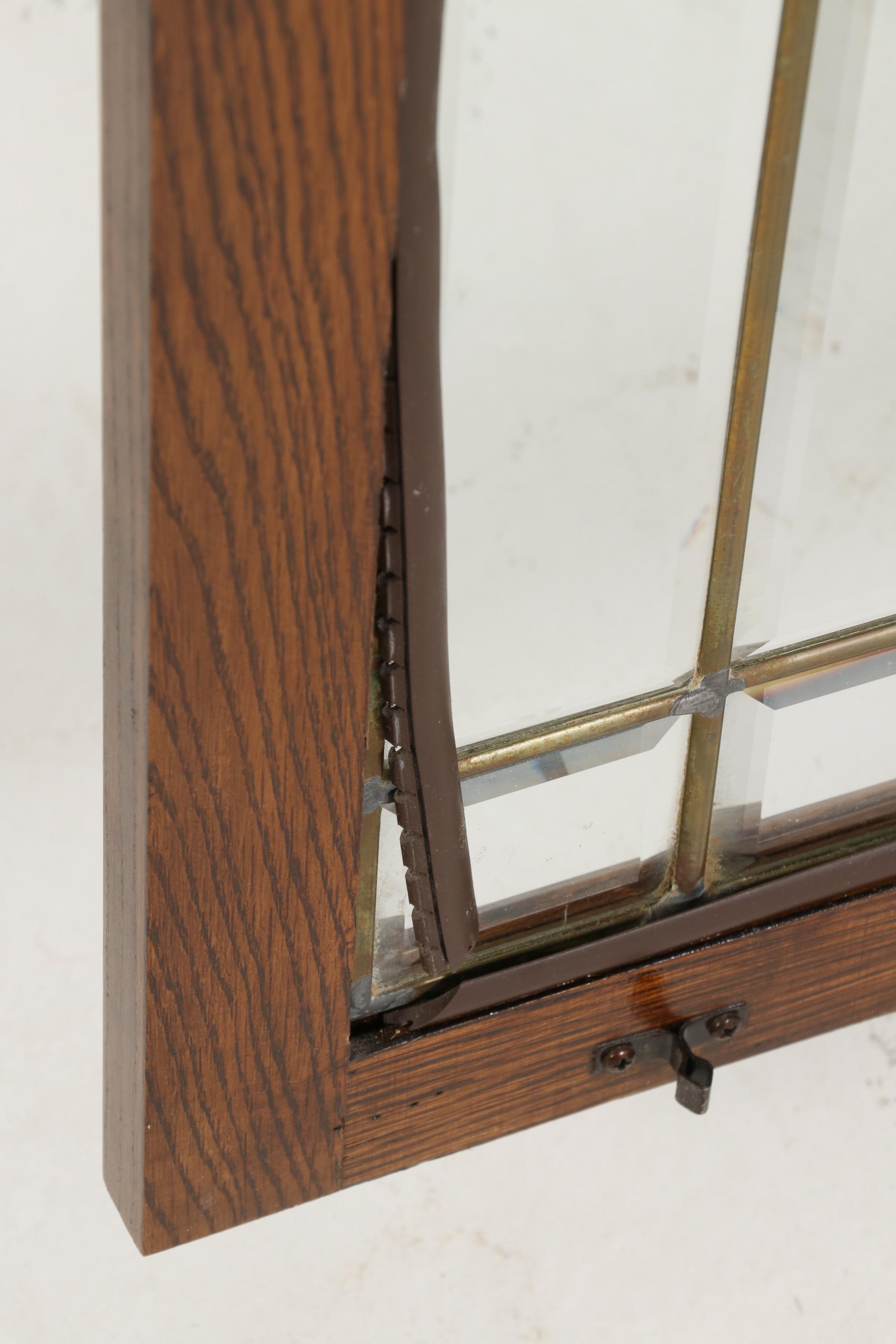 Pulaski Furniture Oak and Glass Display Cabinet, Late 20th Century
